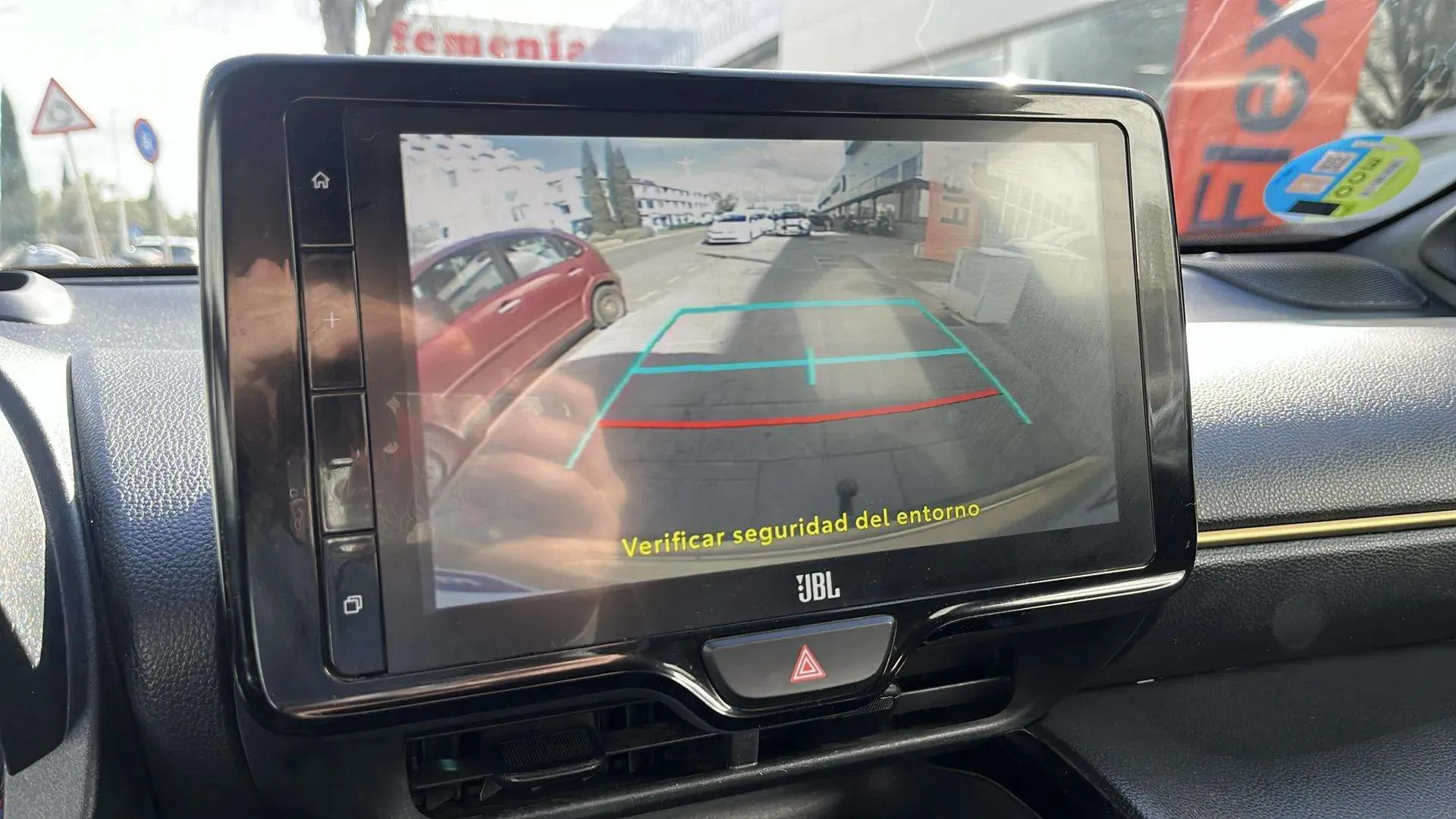 Toyota Yaris Cross 1.5 120H Premiere Edition awd - foto 16