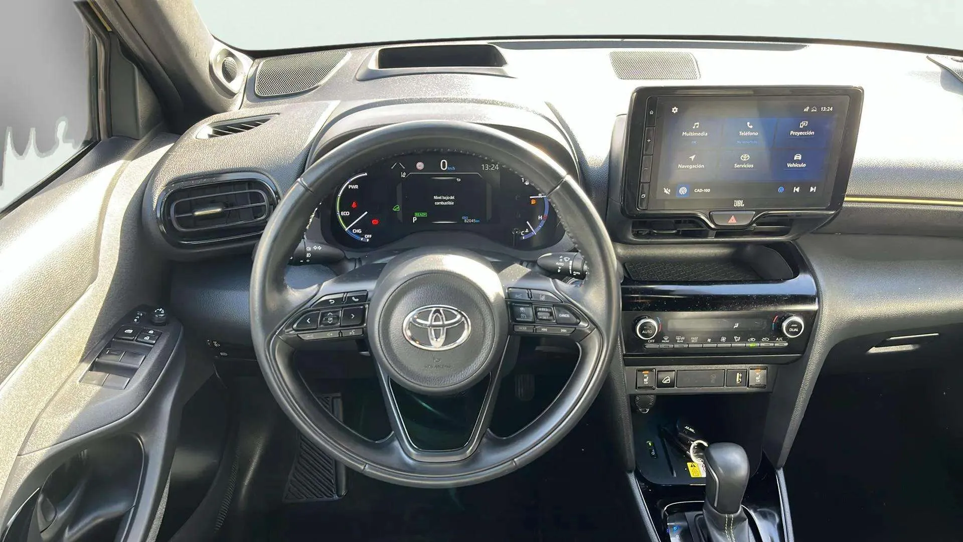 Toyota Yaris Cross 1.5 120H Premiere Edition awd - foto 14