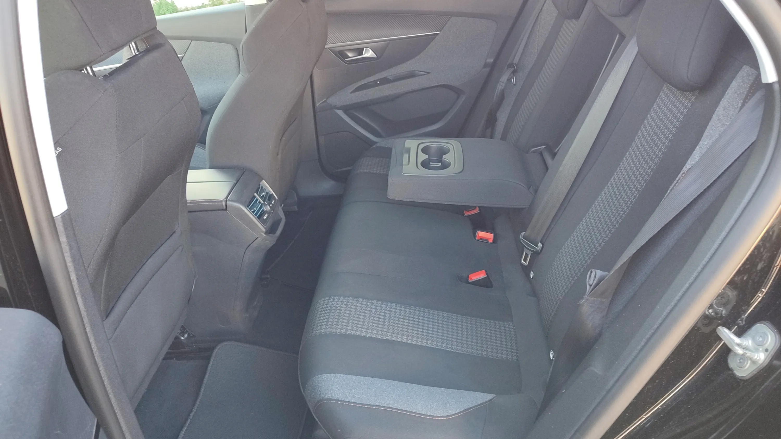 Peugeot 3008 1.2 PureTech Active - foto 23