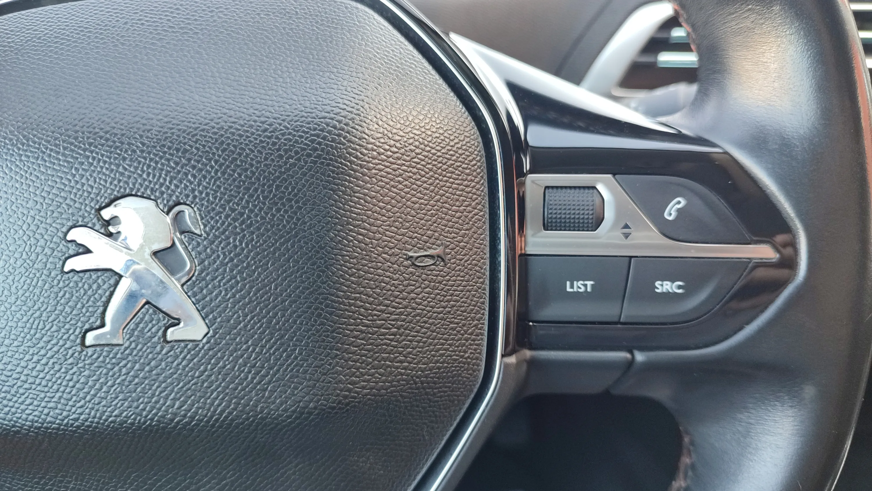 Peugeot 3008 1.2 PureTech Active - foto 14