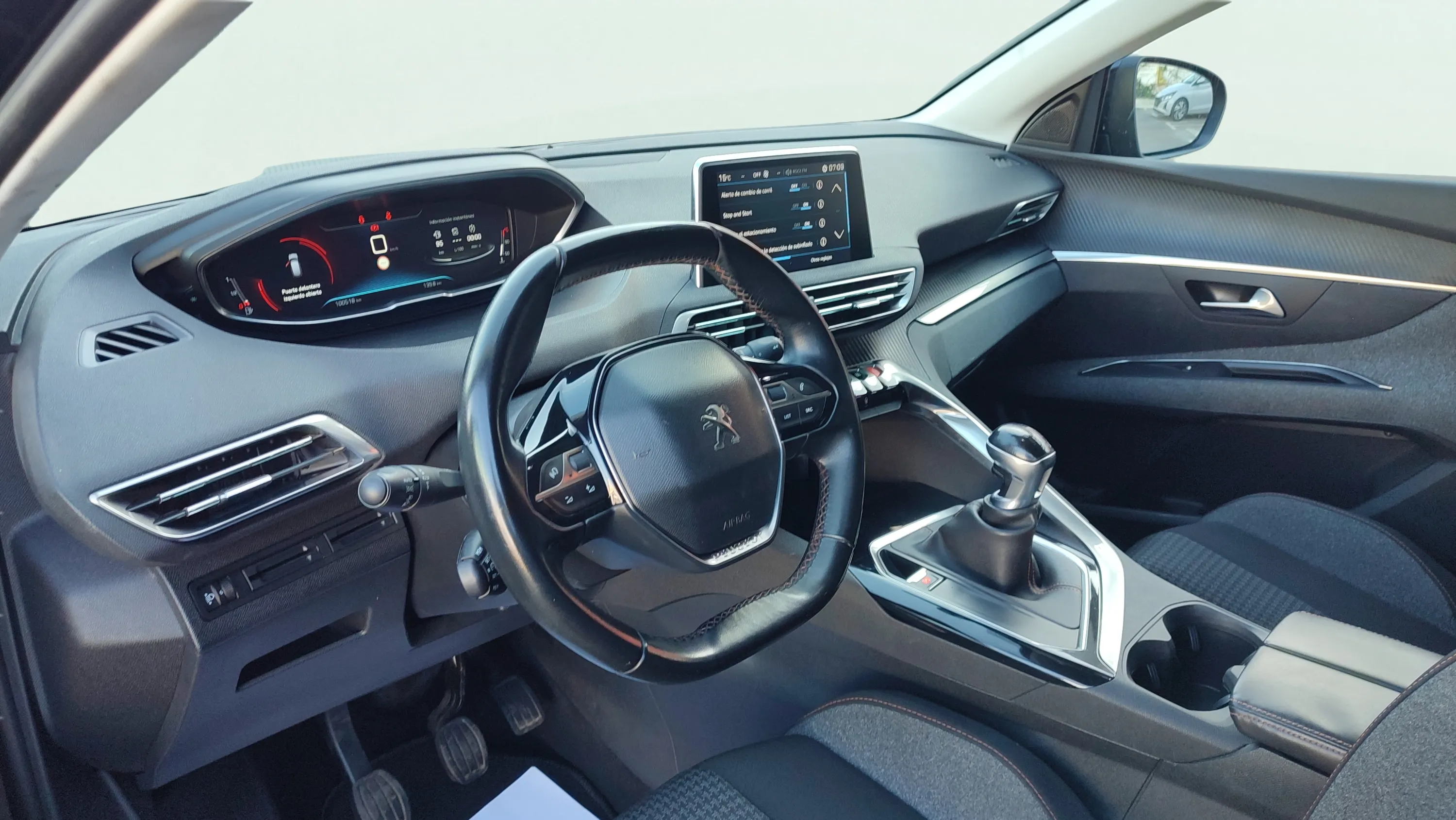 Peugeot 3008 1.2 PureTech Active - foto 21