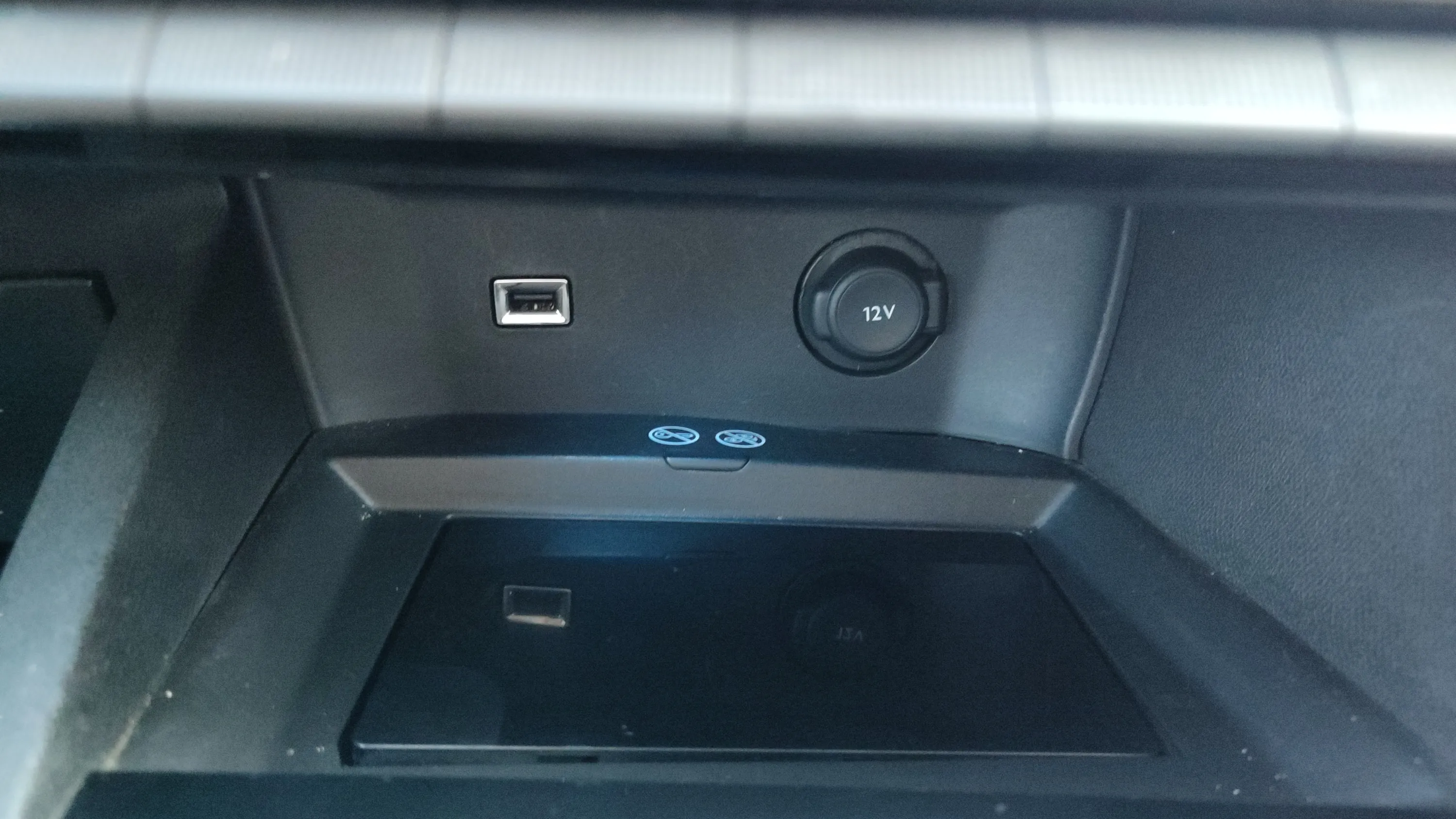 Peugeot 3008 1.2 PureTech Active - foto 16