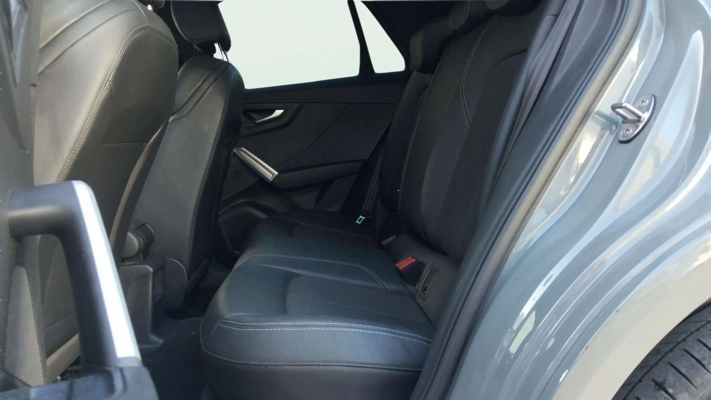 Audi Q2 Advanced 30 TDI S tronic - foto 11