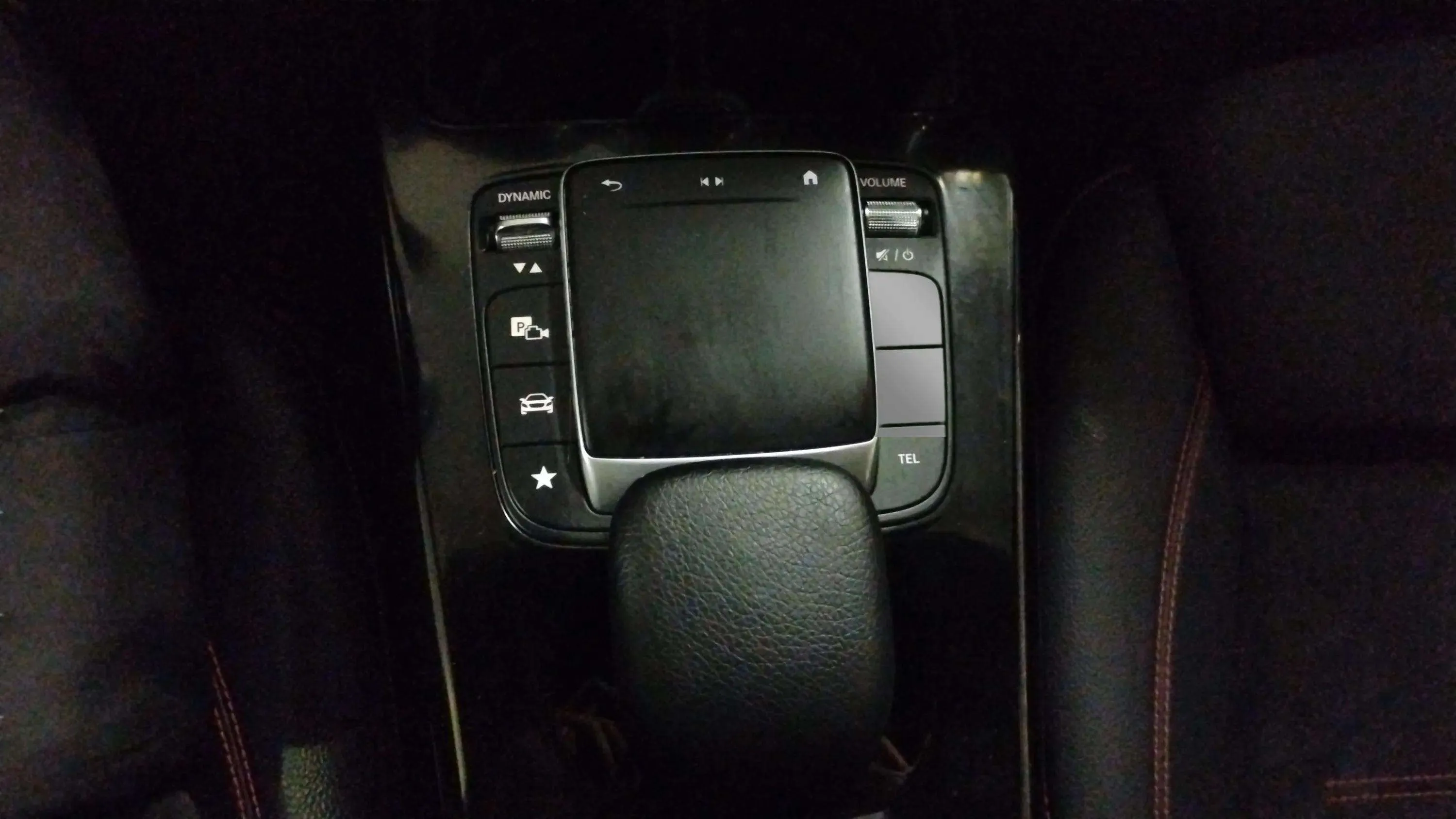 Mercedes-Benz CLA 180 D DCT Shooting Brake - foto 19