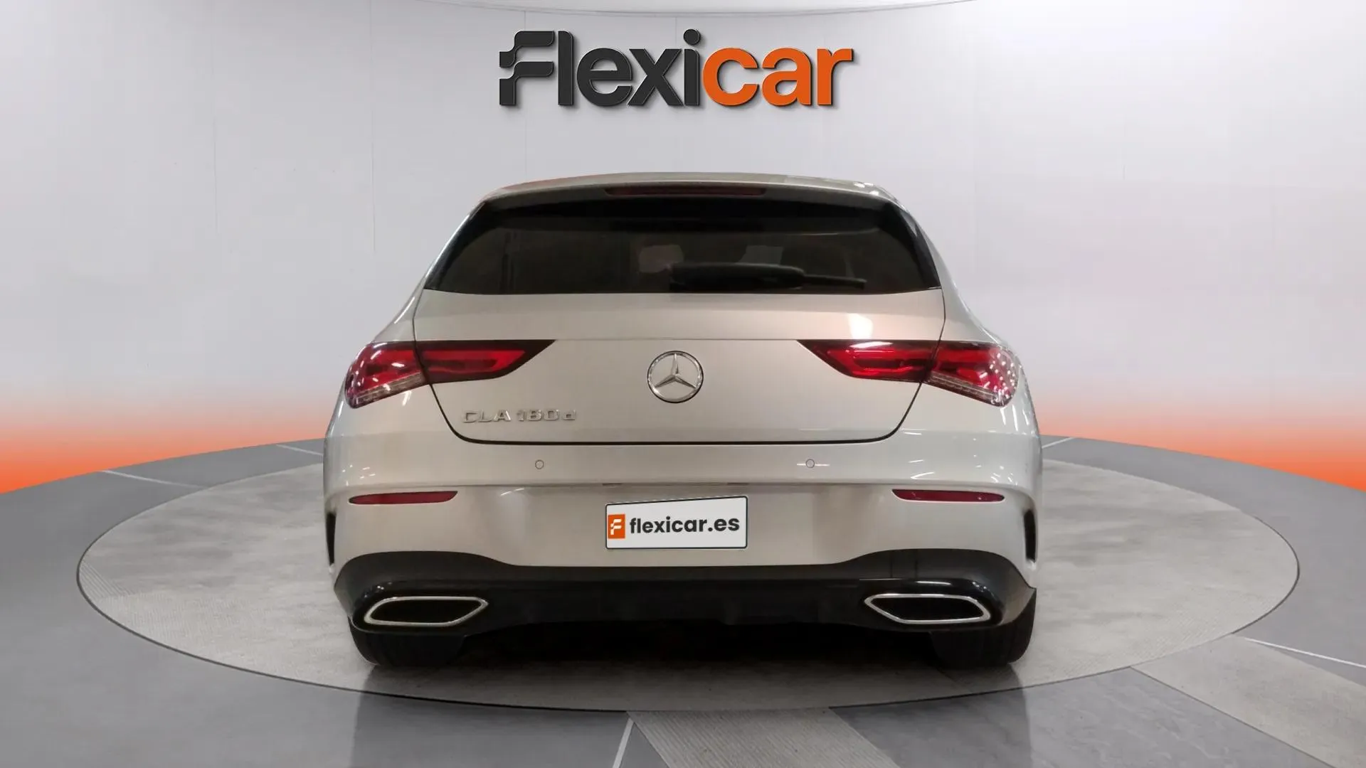 Mercedes-Benz CLA 180 D DCT Shooting Brake - foto 3
