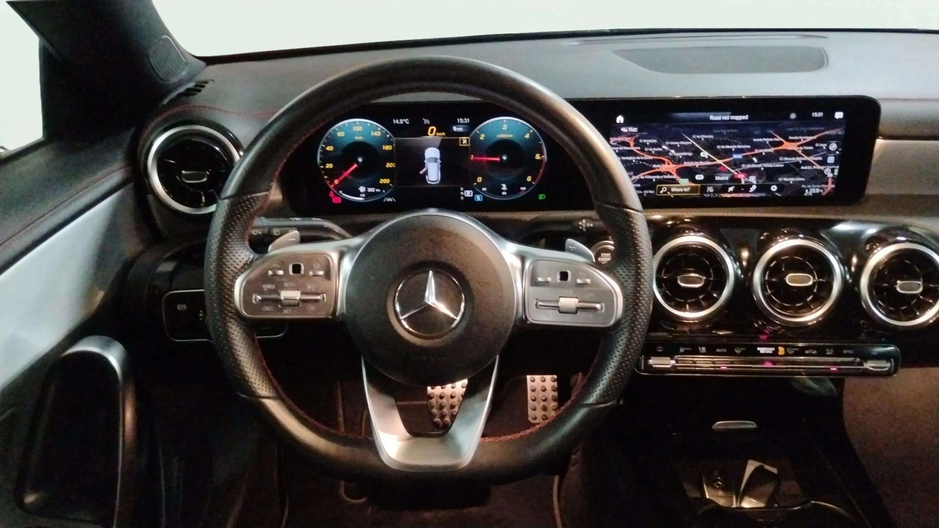 Mercedes-Benz CLA 180 D DCT Shooting Brake - foto 6