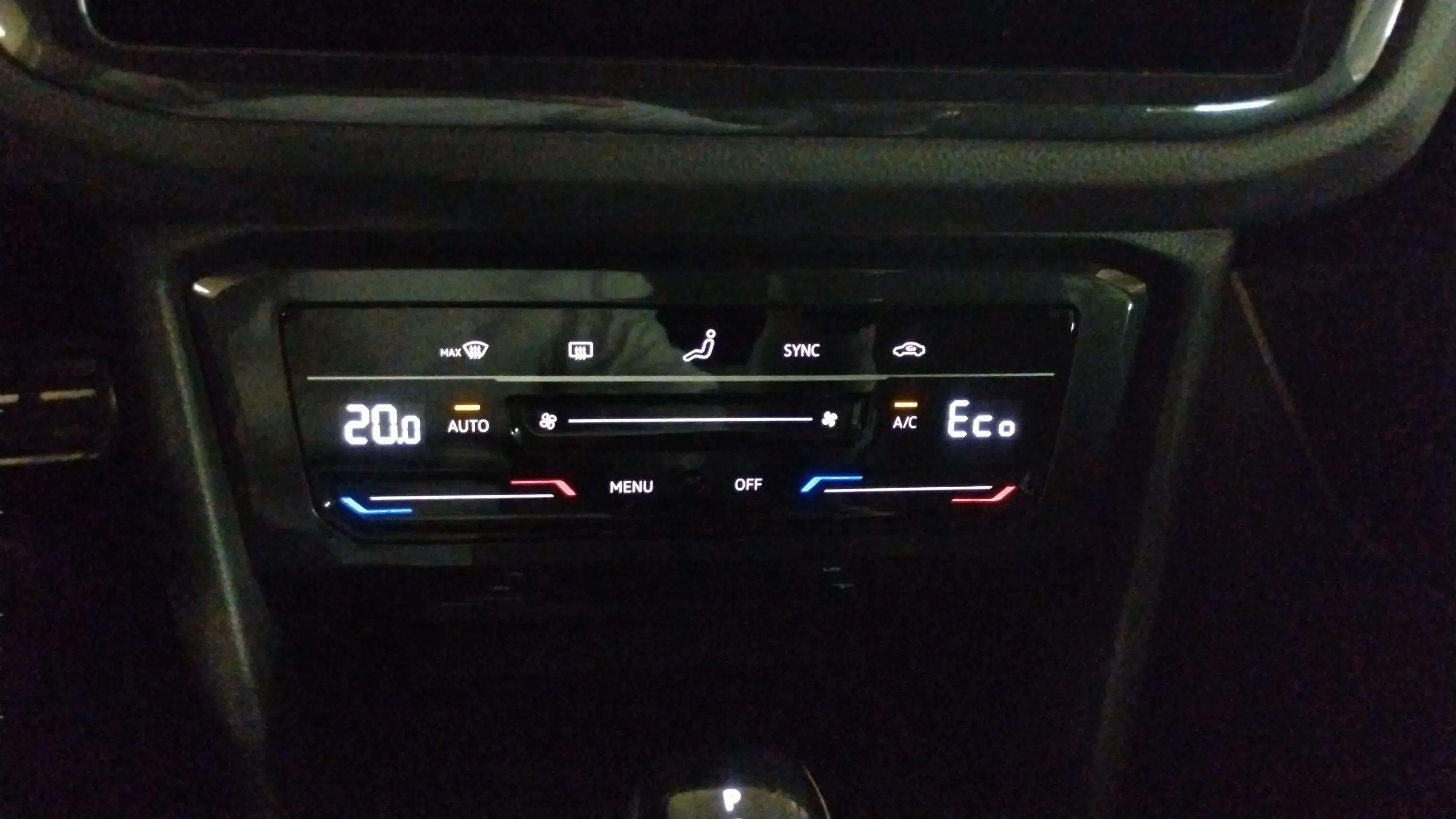 Volkswagen Tiguan R-Line 1.4 TSI eHybrid DSG - foto 26