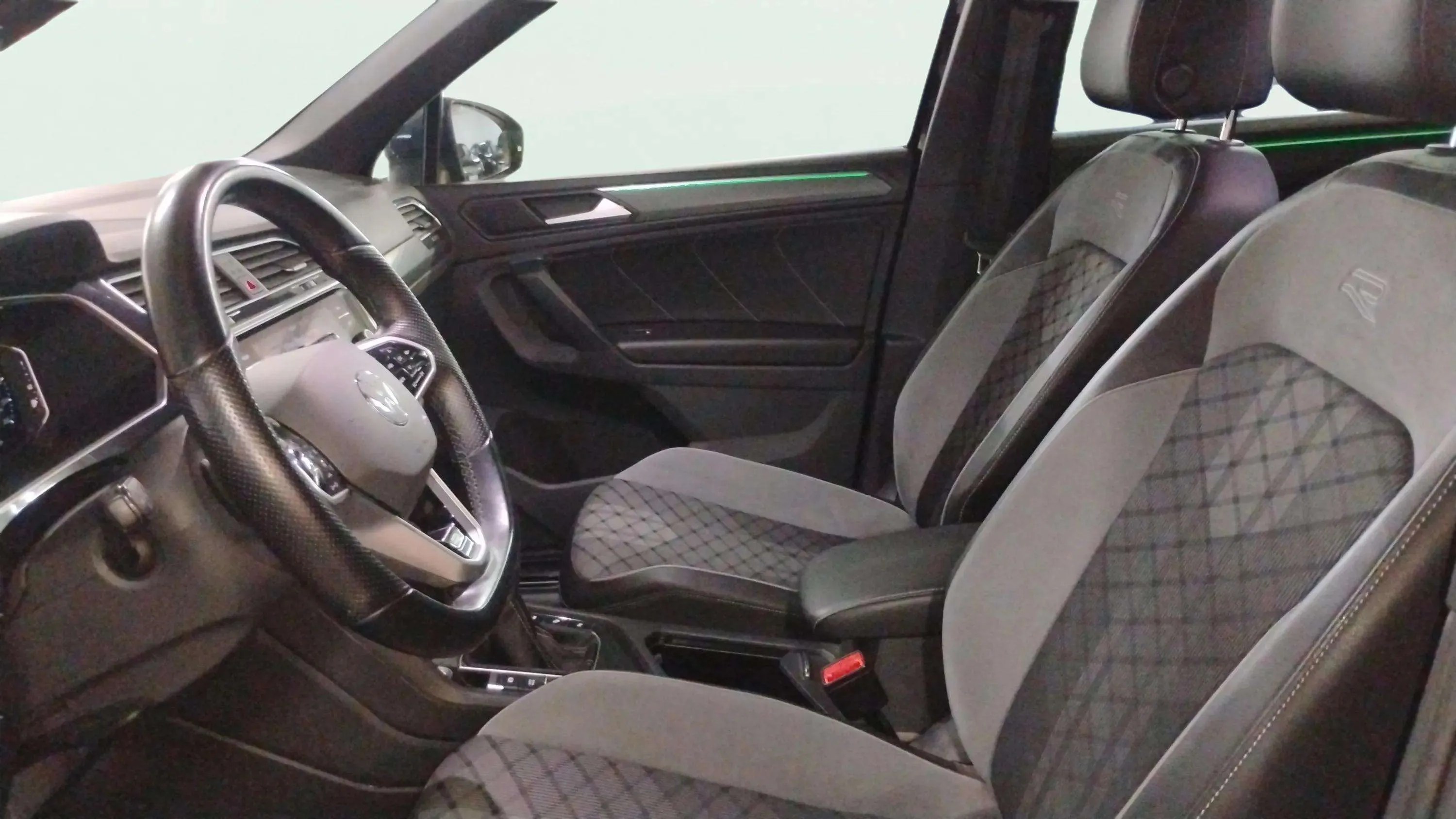 Volkswagen Tiguan R-Line 1.4 TSI eHybrid DSG - foto 6