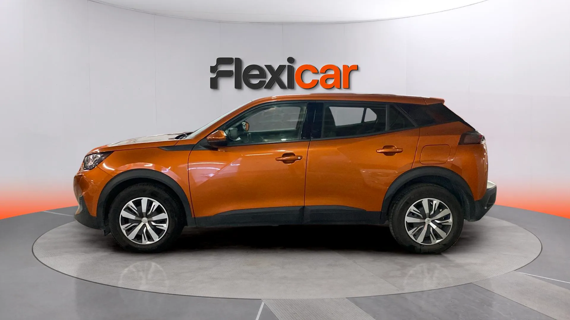 Peugeot 2008 Active PureTech 100 BVM6 - foto 5