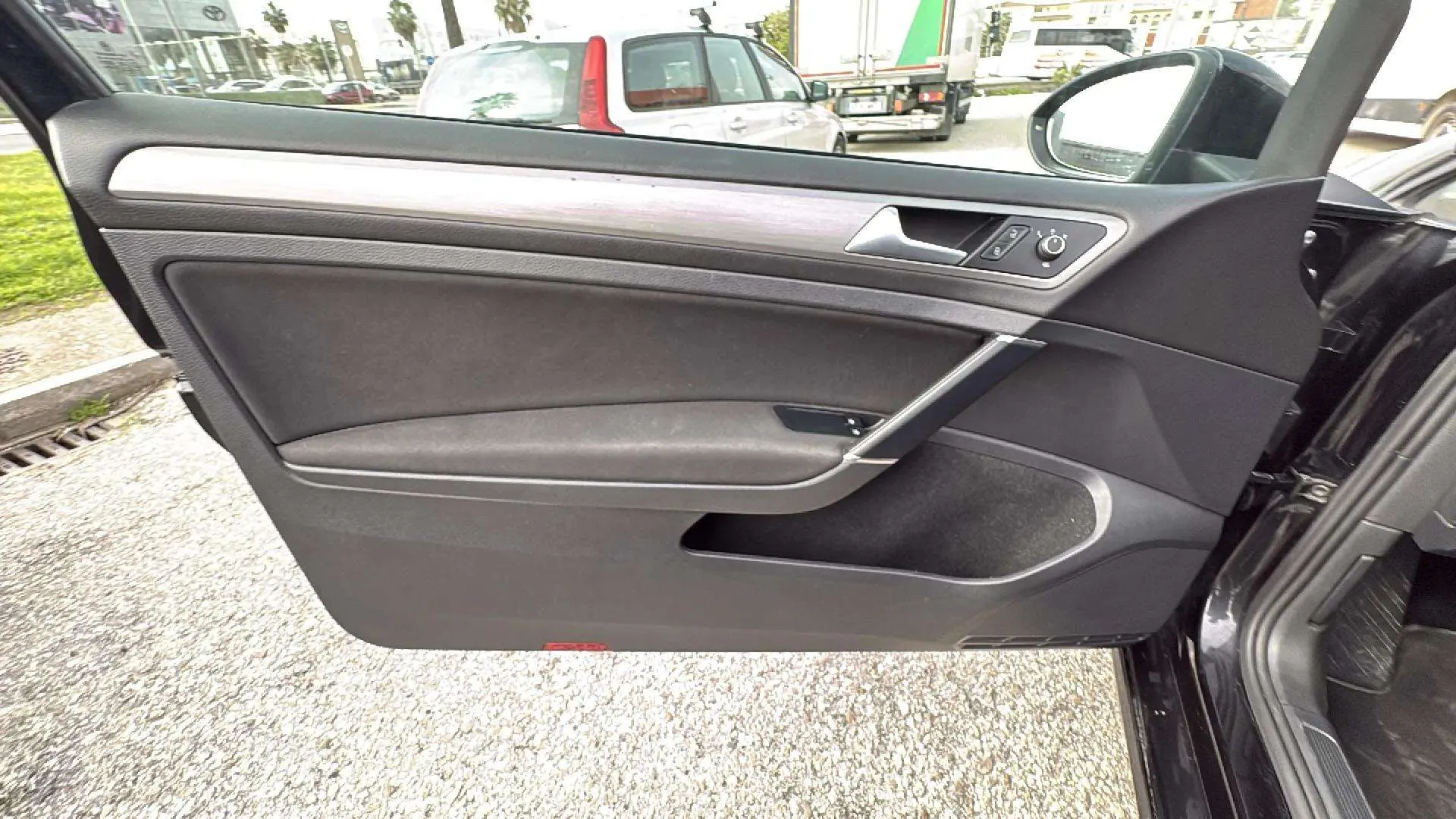 Volkswagen Golf Advance 1.6 TDI - foto 16