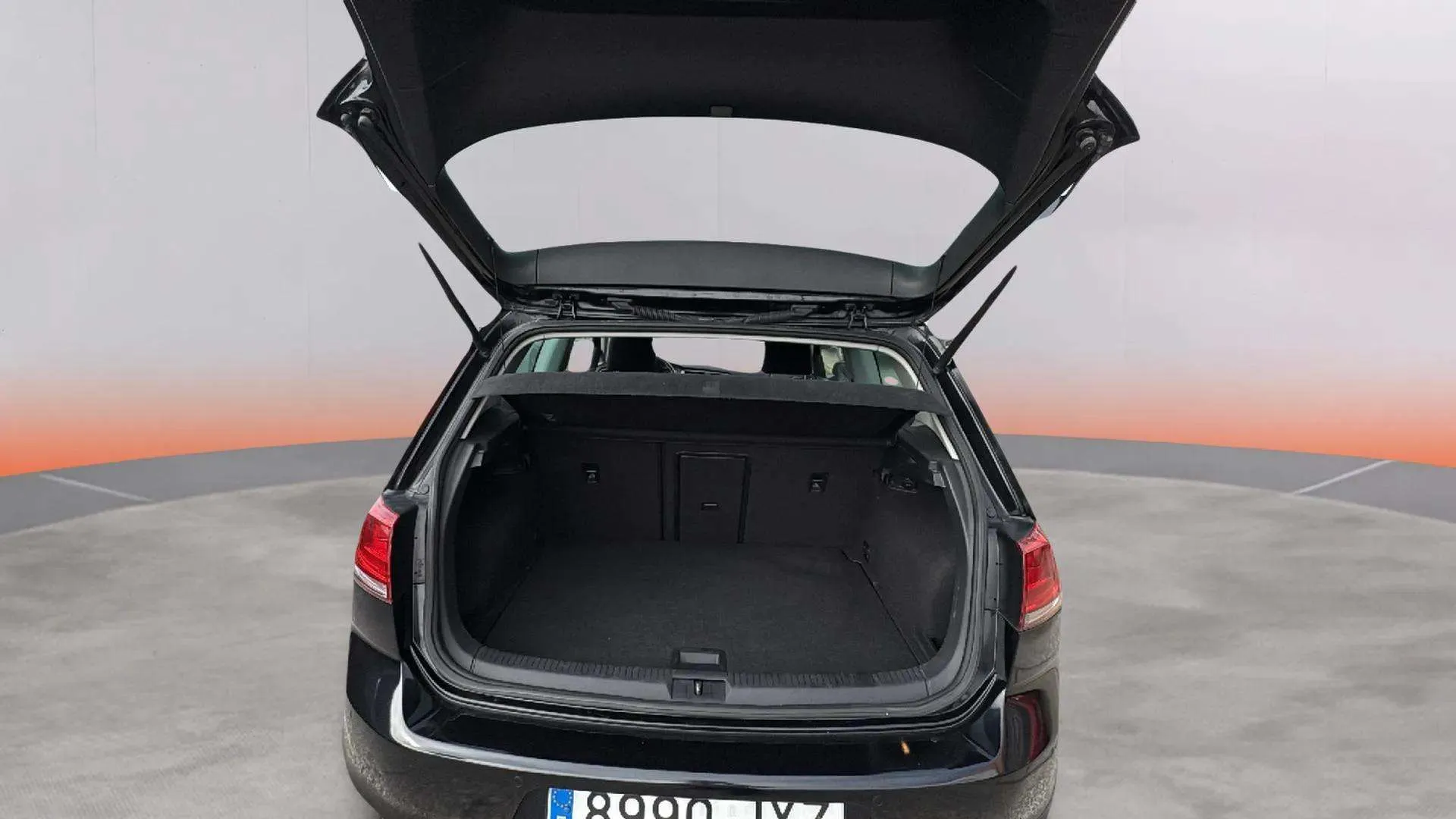 Volkswagen Golf Advance 1.6 TDI - foto 15