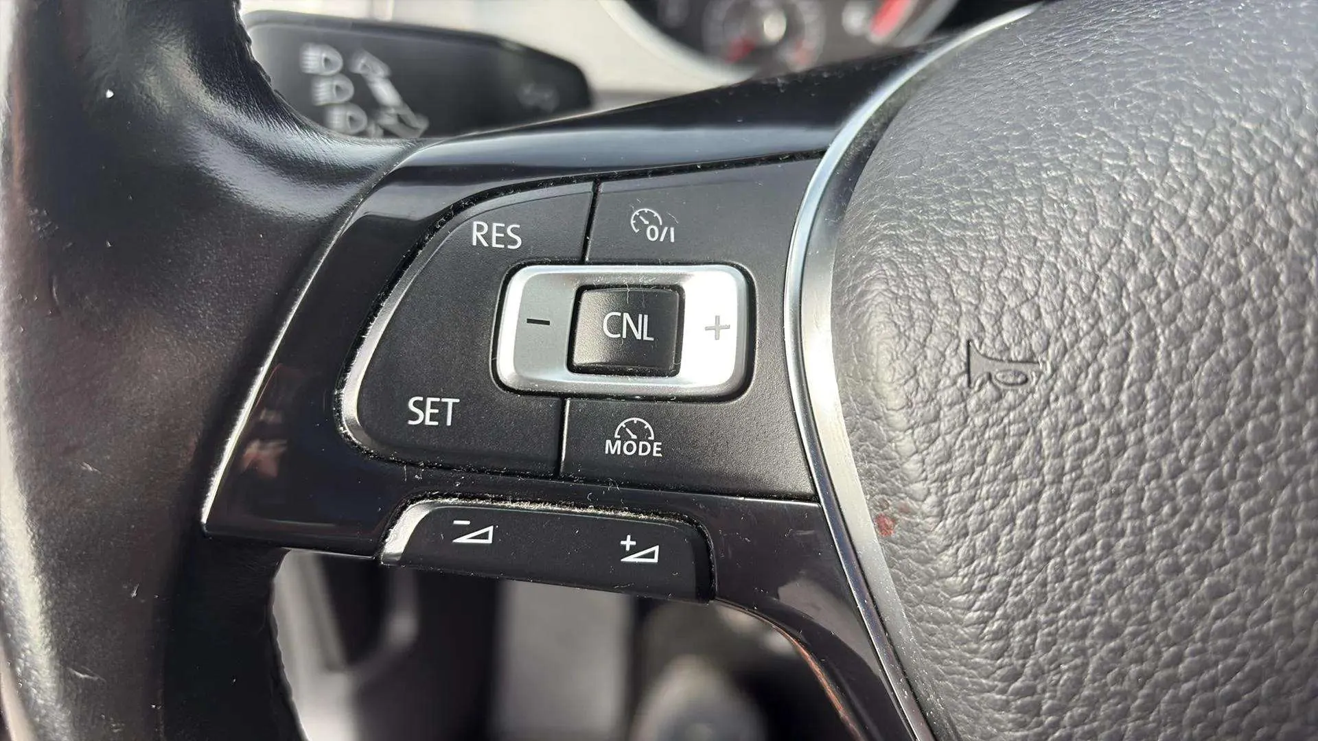 Volkswagen Golf Advance 1.6 TDI - foto 18