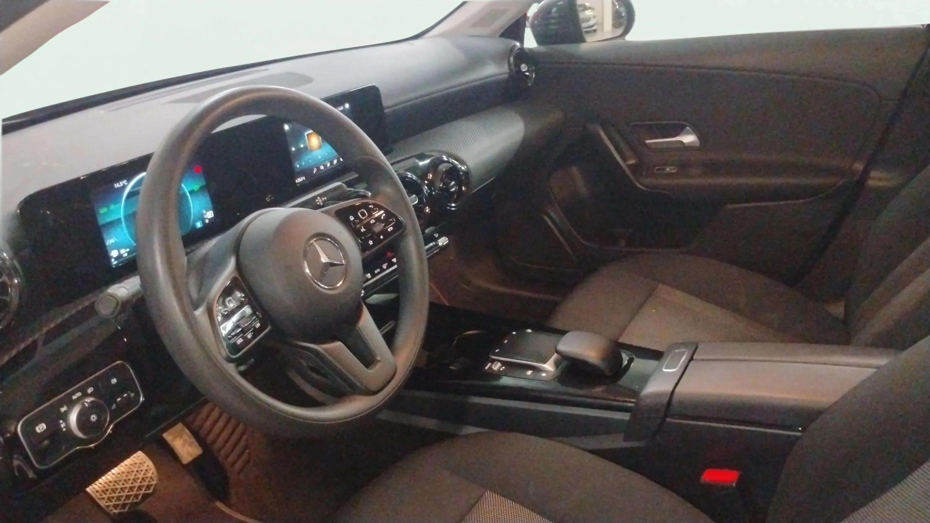 Mercedes-Benz Clase A A 180 d - foto 5