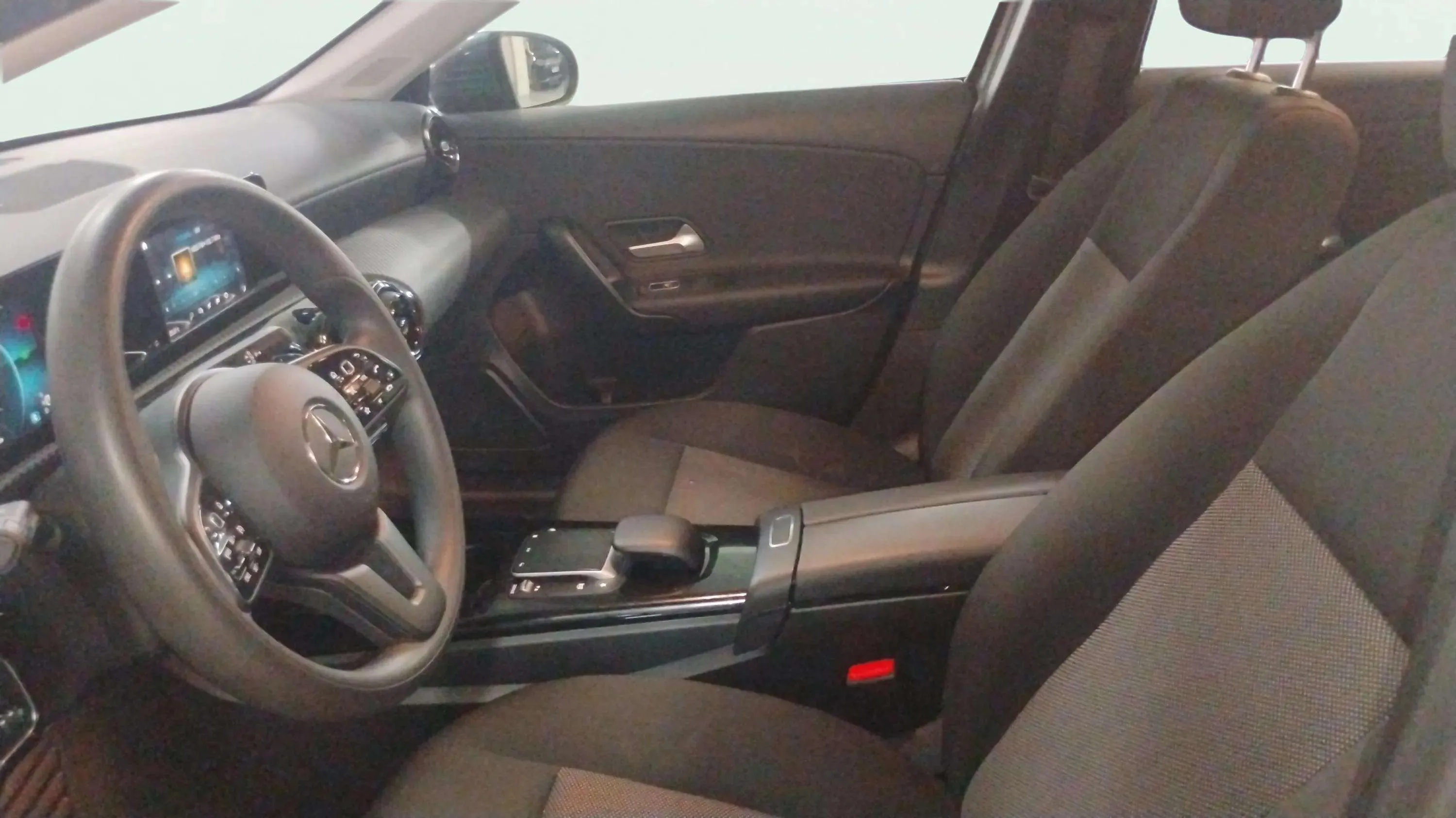 Mercedes-Benz Clase A A 180 d - foto 6