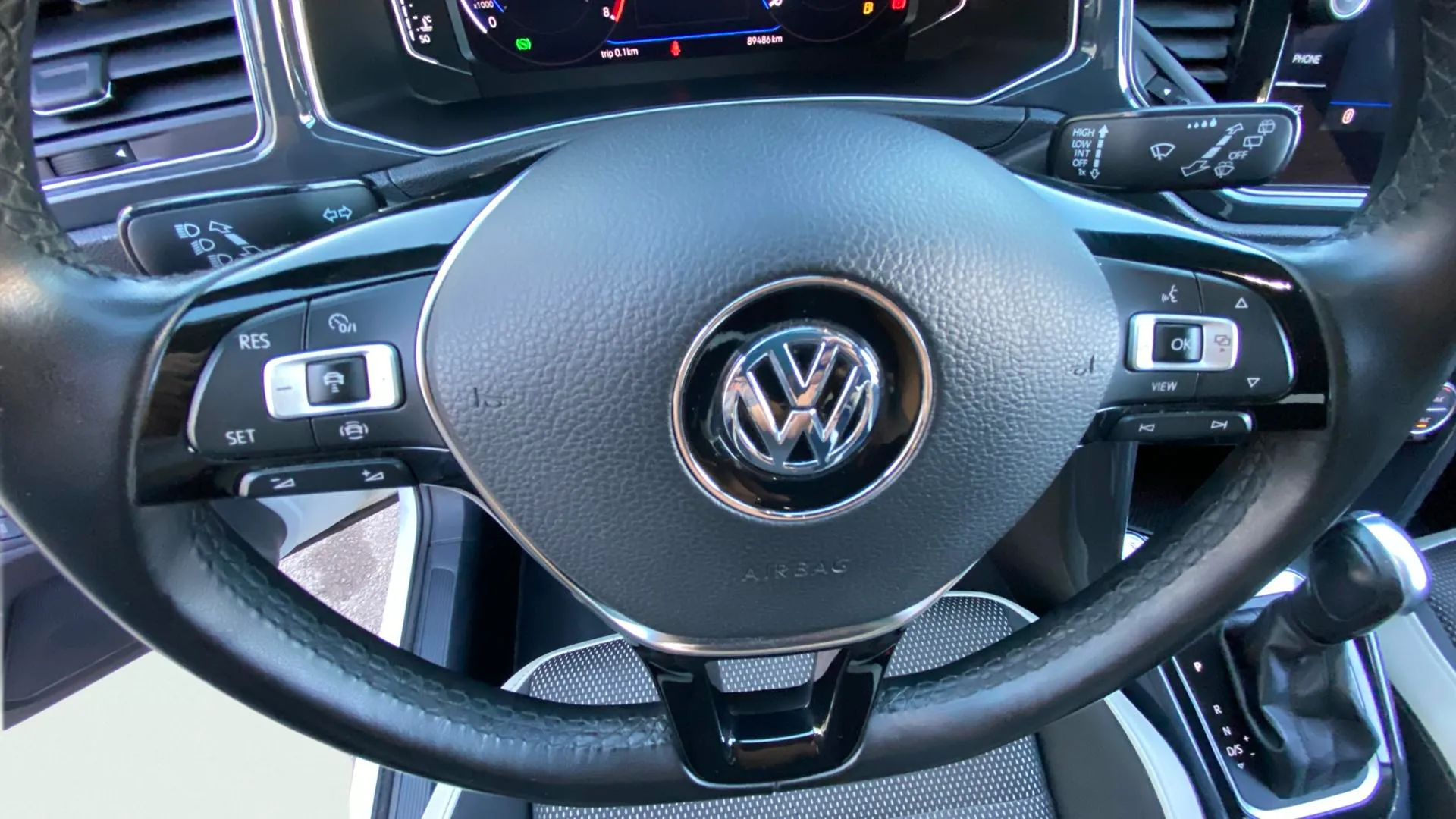 Volkswagen T-Roc Sport 1.5 TSI DSG - foto 26