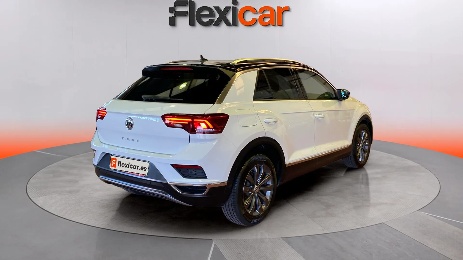 Volkswagen T-Roc Sport 1.5 TSI DSG - foto 7