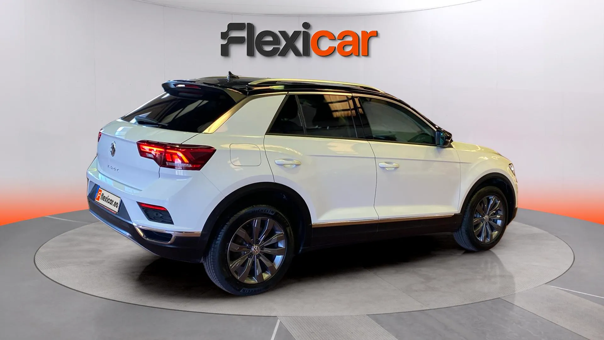 Volkswagen T-Roc Sport 1.5 TSI DSG - foto 8