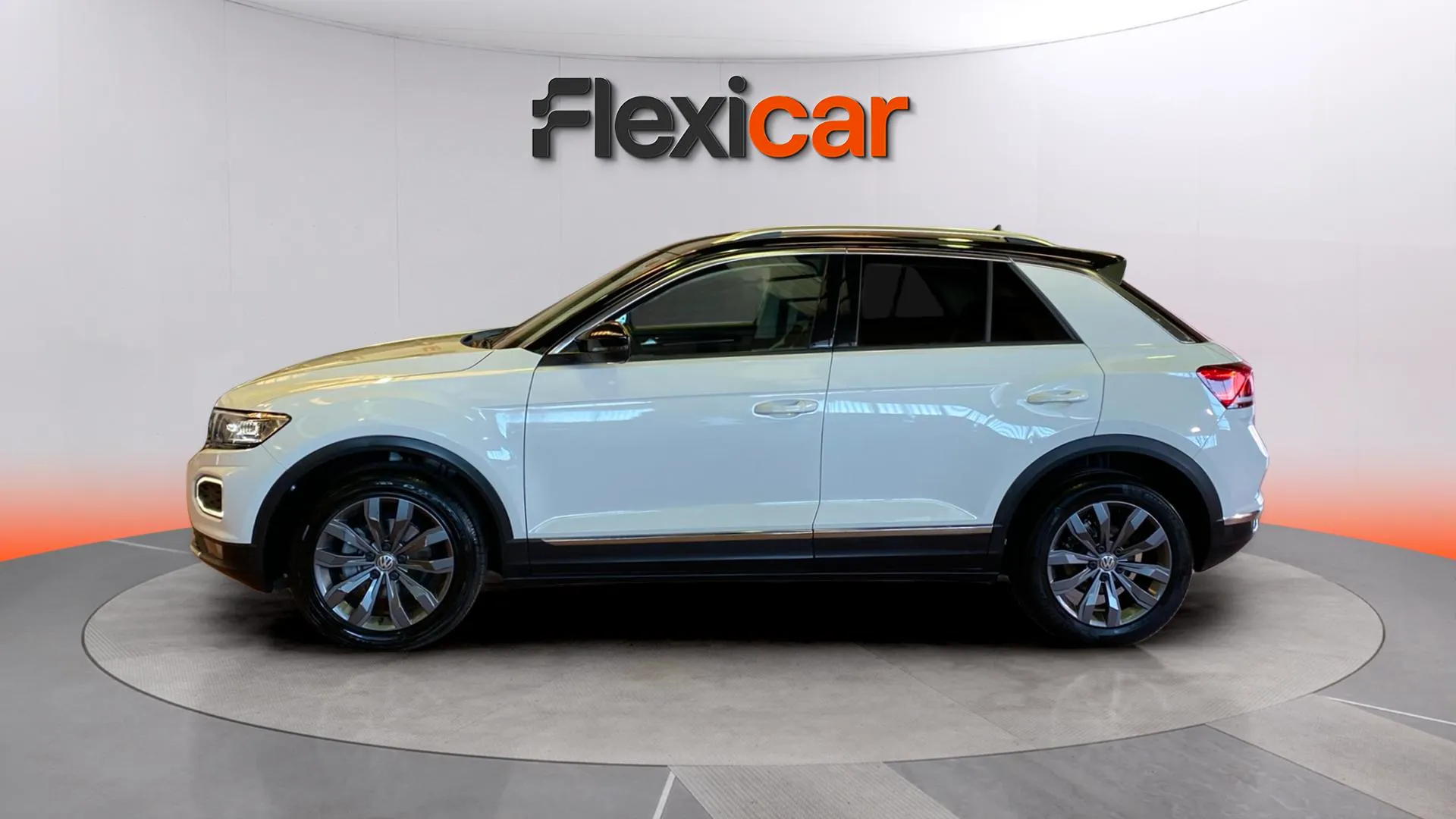 Volkswagen T-Roc Sport 1.5 TSI DSG - foto 3