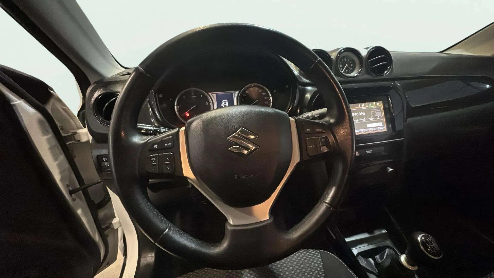 Suzuki Vitara 1.6 Ddis GL - foto 10