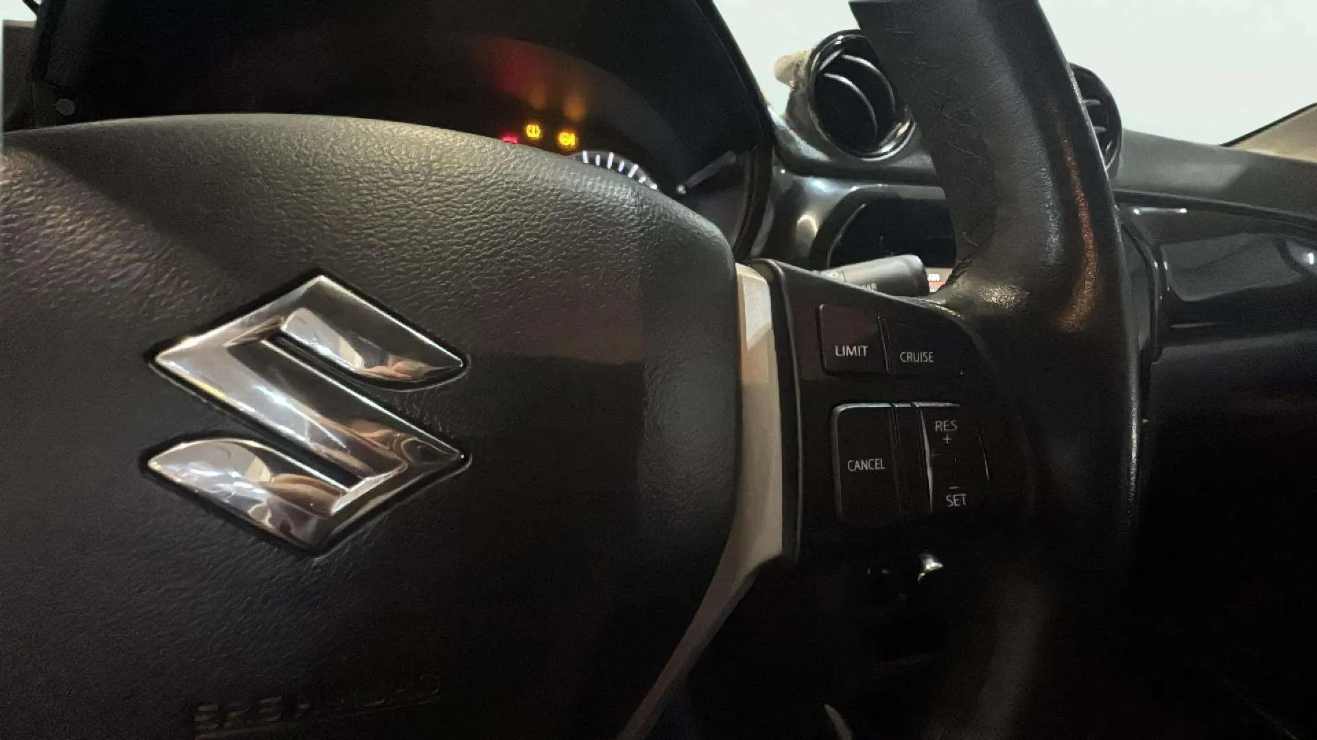 Suzuki Vitara 1.6 Ddis GL - foto 17