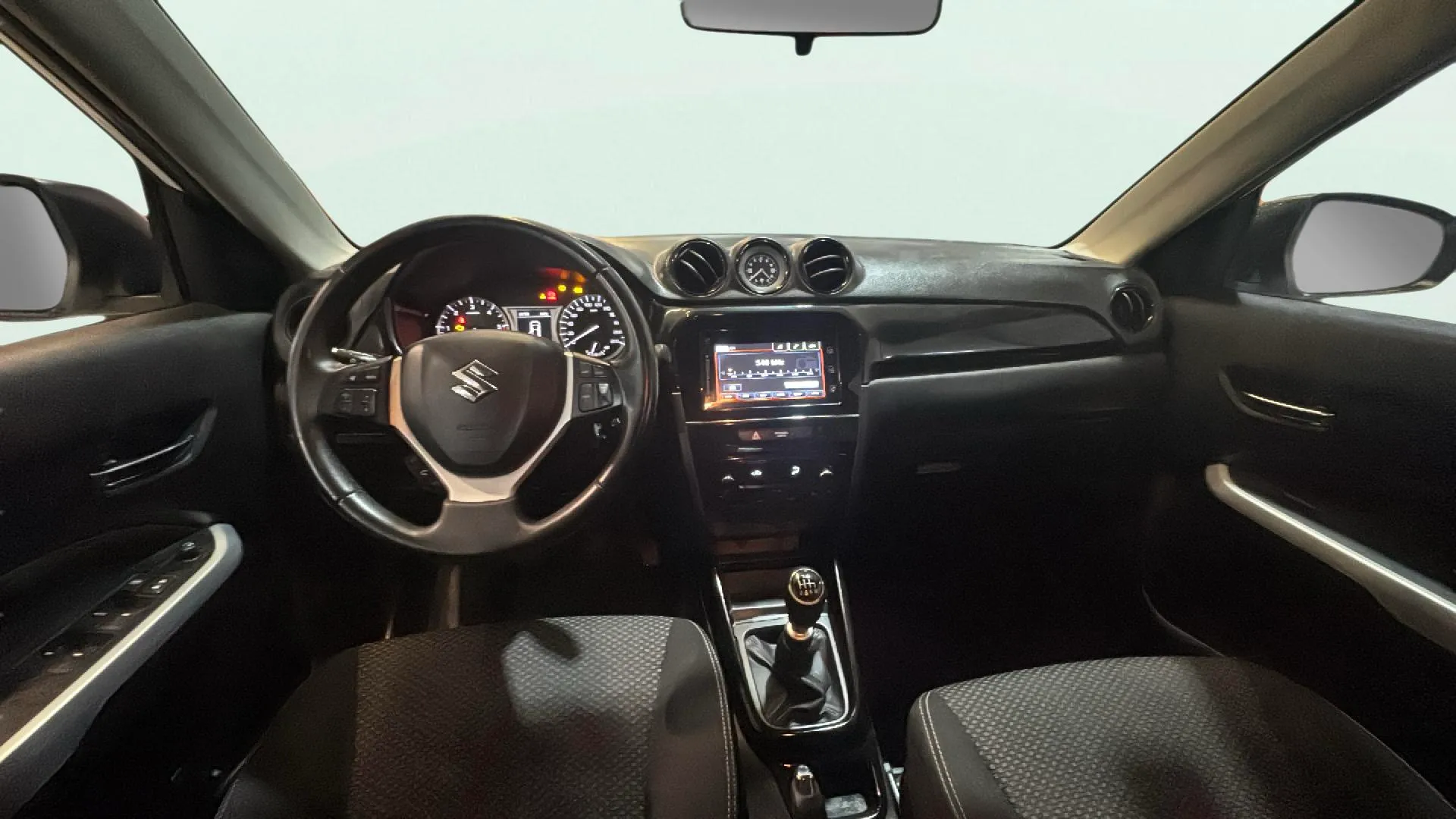 Suzuki Vitara 1.6 Ddis GL - foto 35