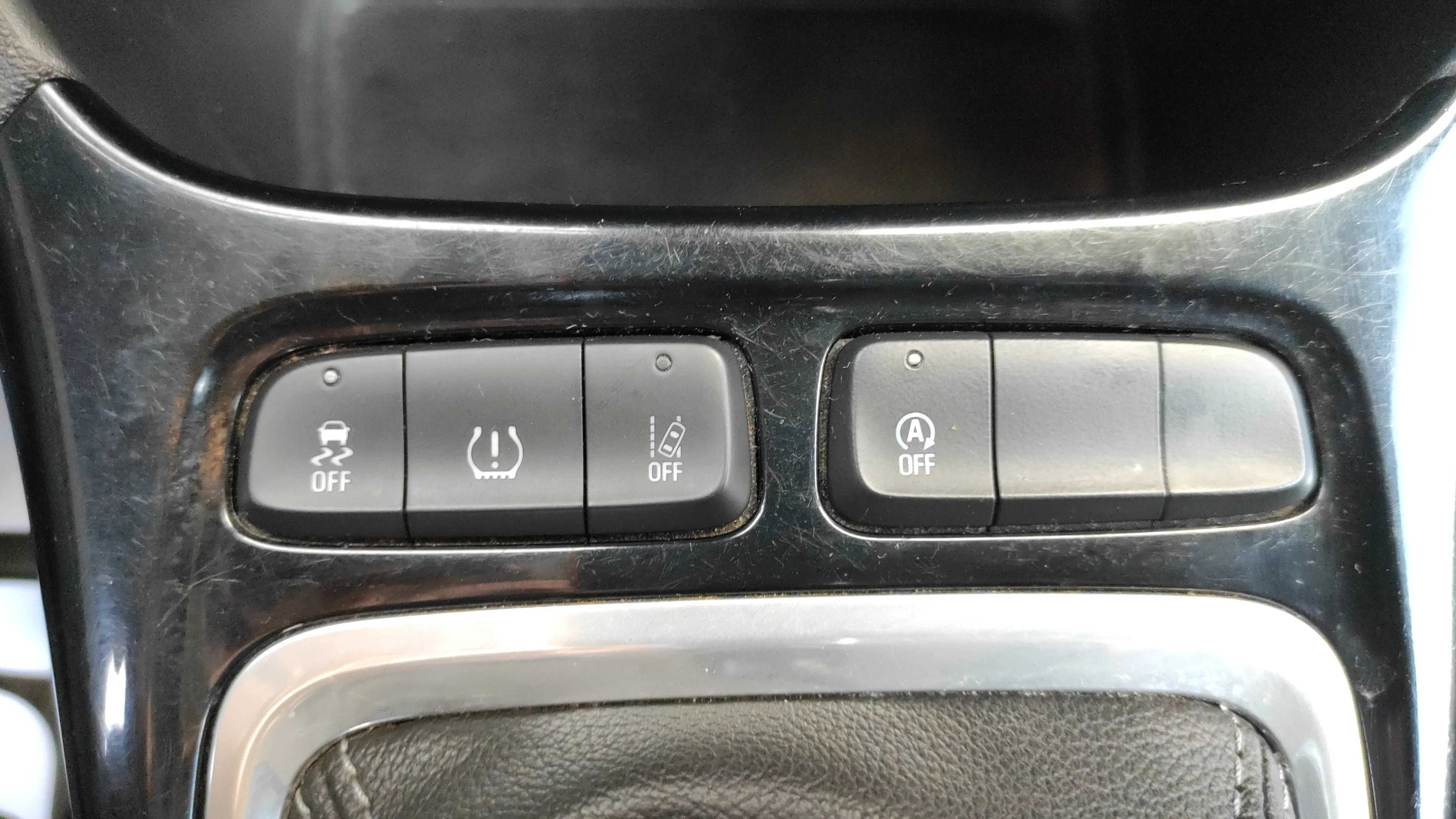 Opel Crossland 1.2 110 Design Line Start-Stop - foto 22