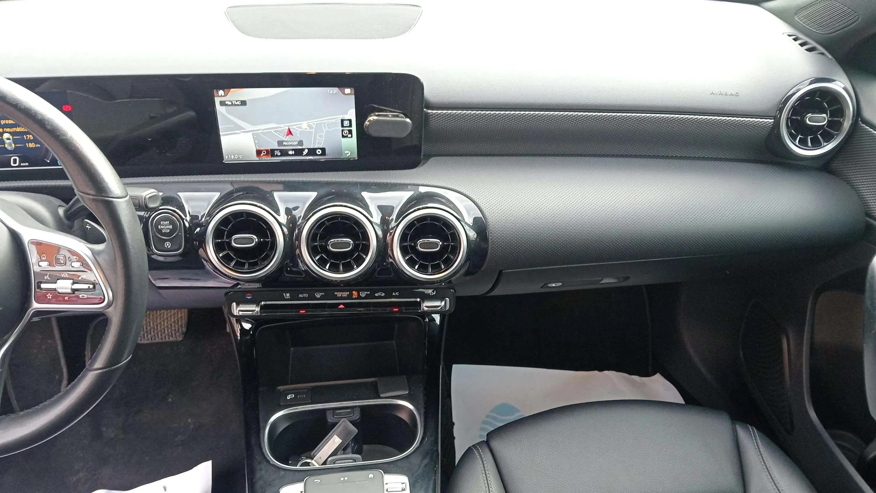 Mercedes-Benz Clase A A 200 d - foto 16