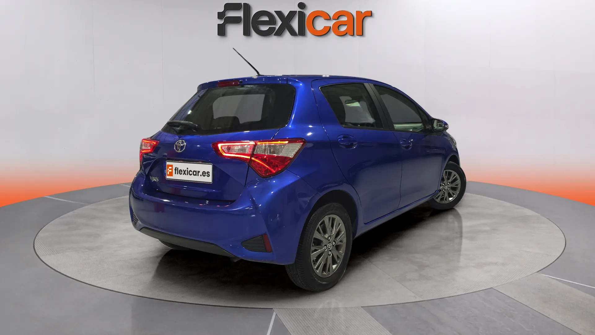 Toyota Yaris 1.0 70 City - foto 8