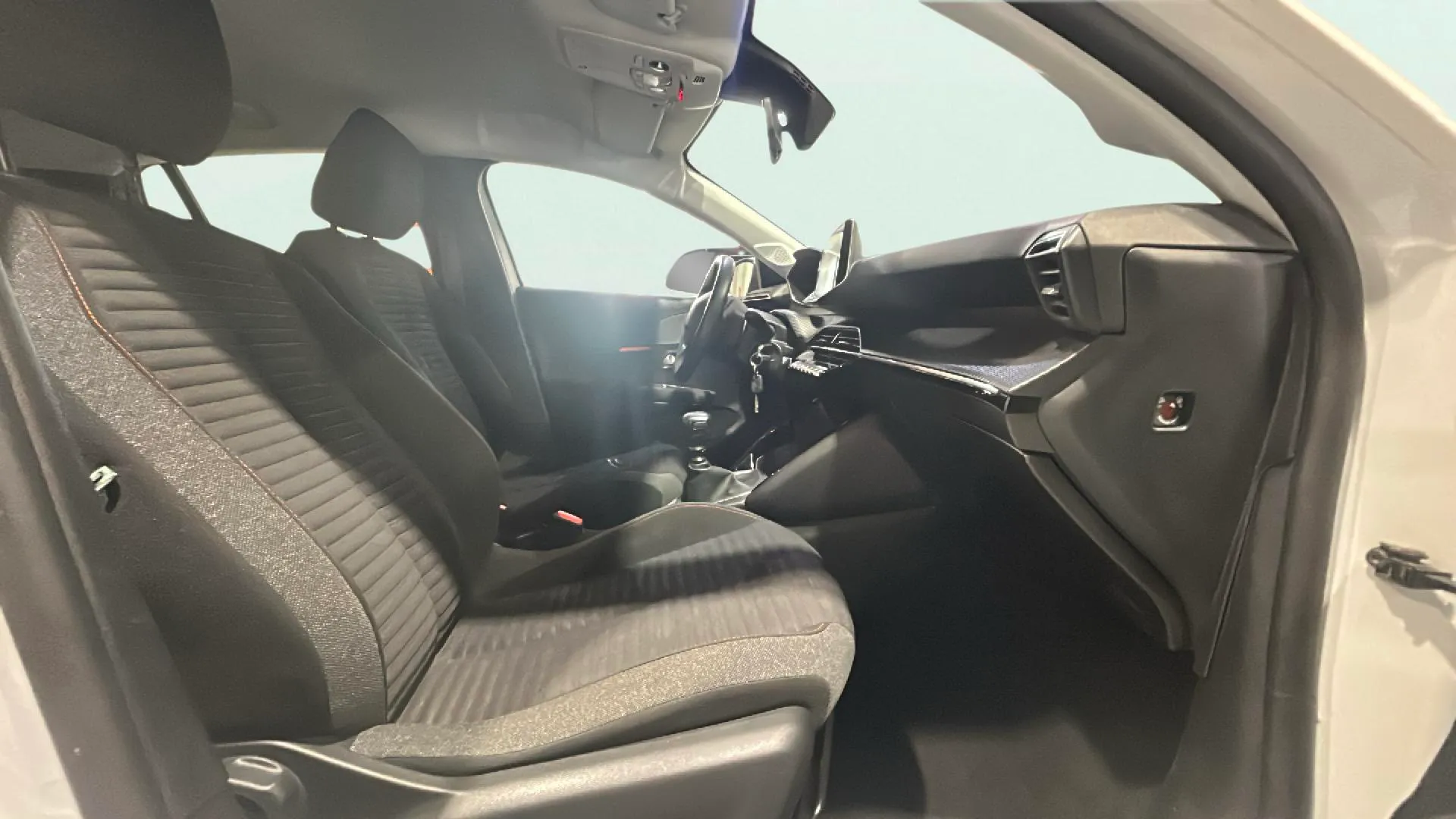 Peugeot 208 BlueHDi Active - foto 12