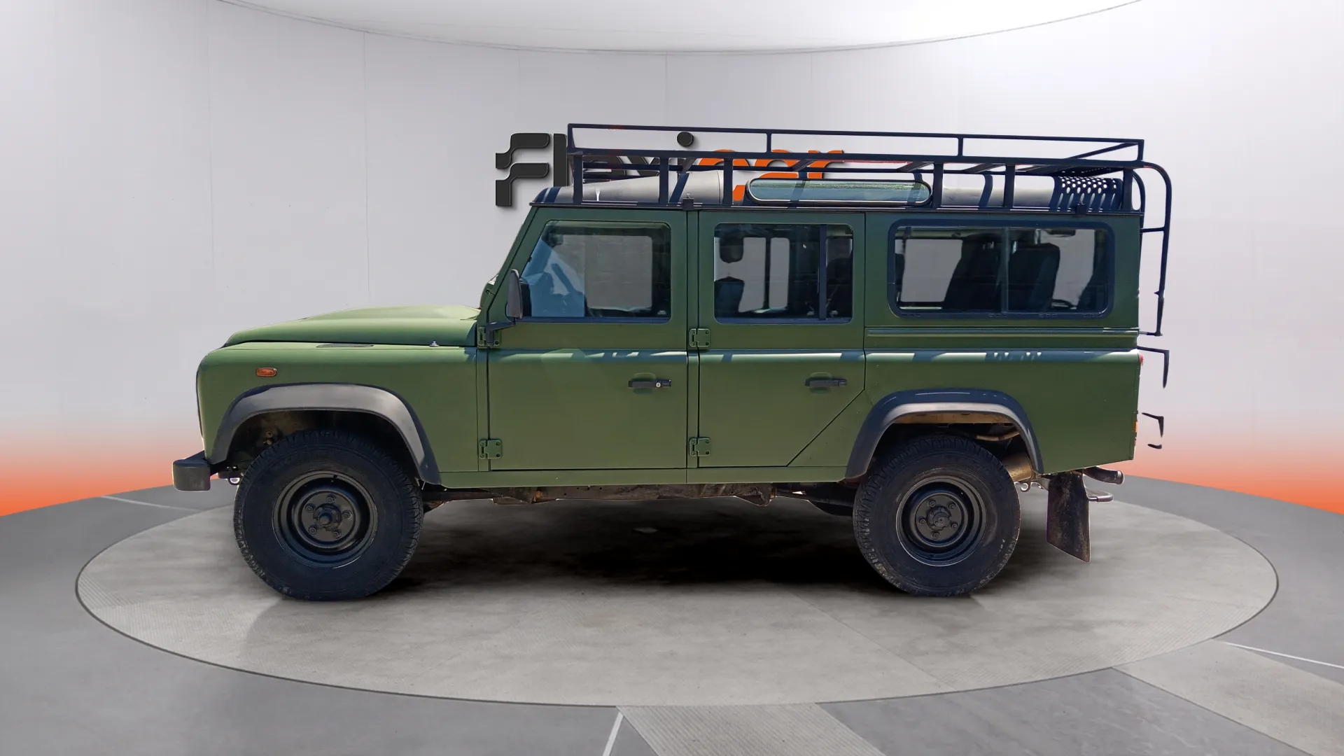Land Rover Defender 110 SW E - foto 4