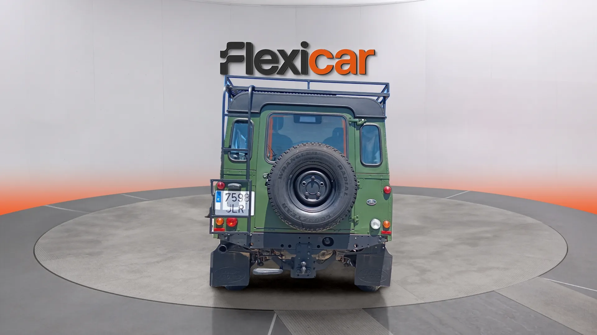 Land Rover Defender 110 SW E - foto 7