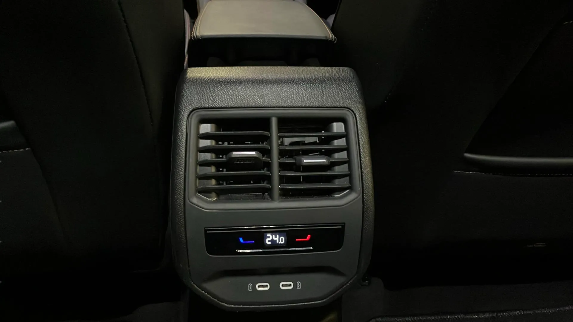 Cupra León SP 1.5 eTSI DSG - foto 19