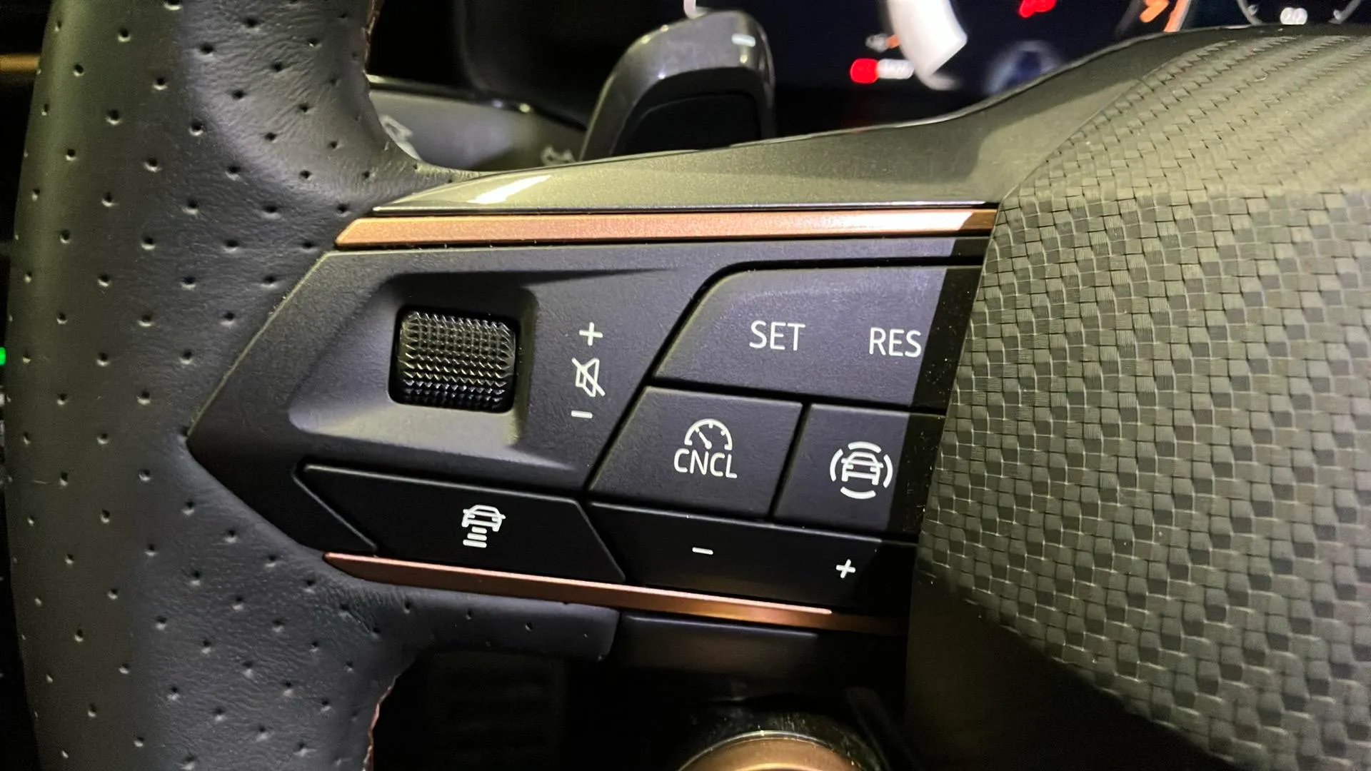 Cupra León SP 1.5 eTSI DSG - foto 17