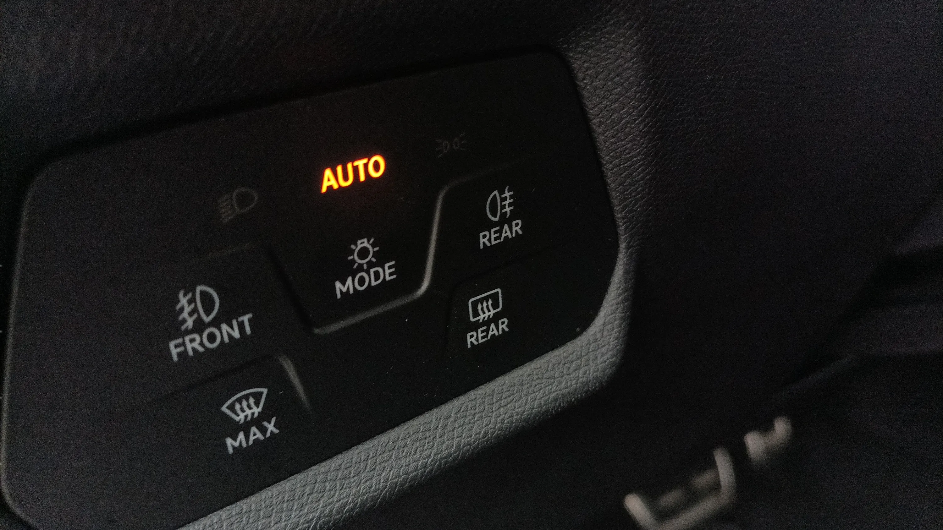 Cupra León SP 1.5 eTSI DSG - foto 23