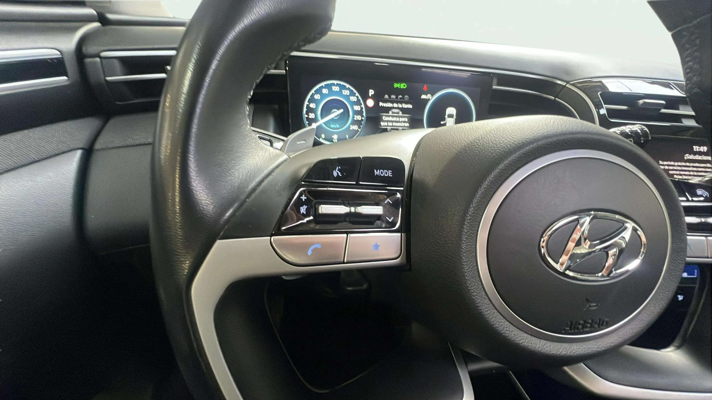 Hyundai Tucson 1.6 CRDi 48V Maxx DCT - foto 19