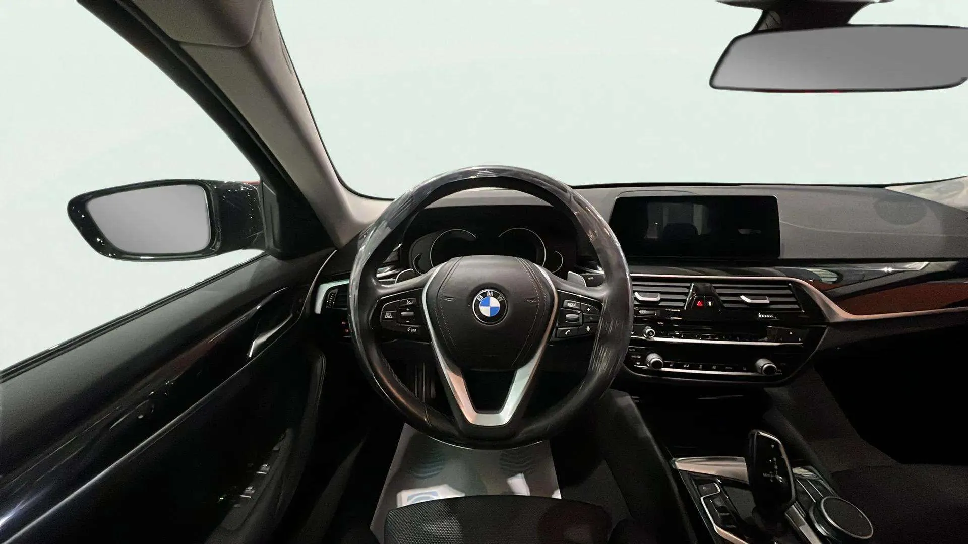 BMW Serie 5 520iA - foto 12