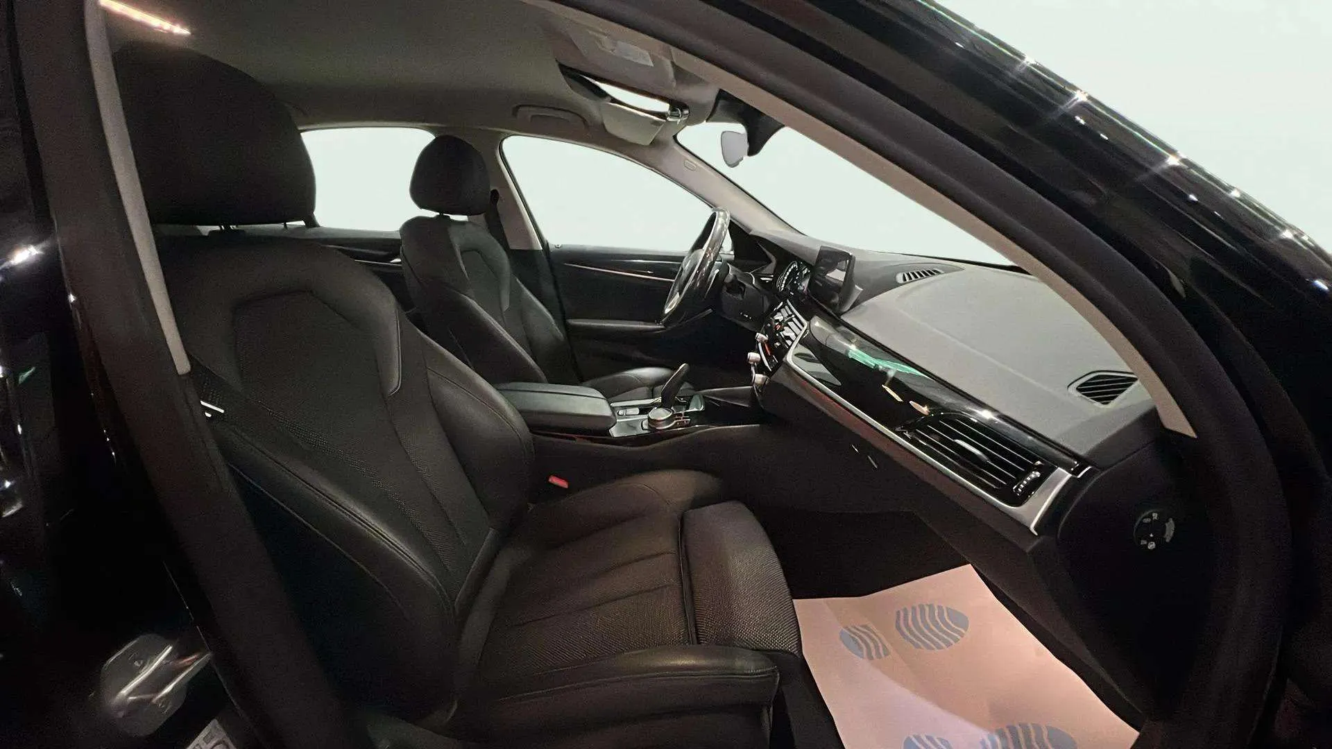 BMW Serie 5 520iA - foto 14