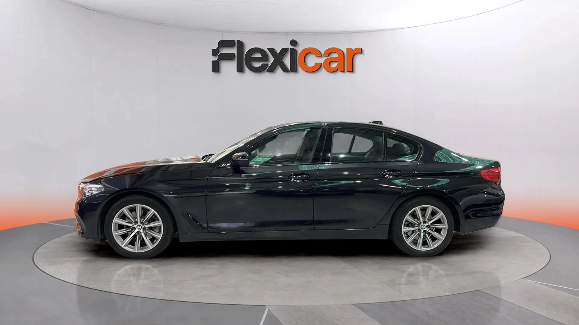 BMW Serie 5 520iA - foto 4