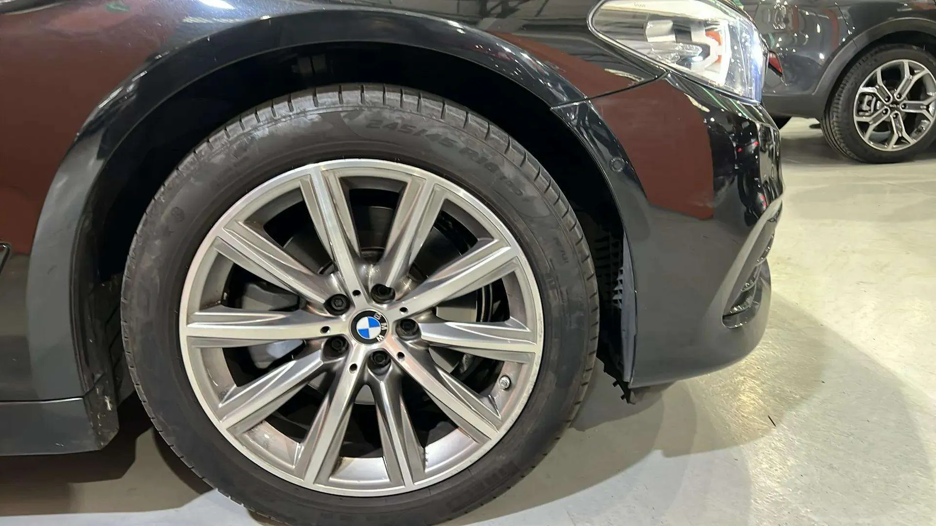 BMW Serie 5 520iA - foto 18