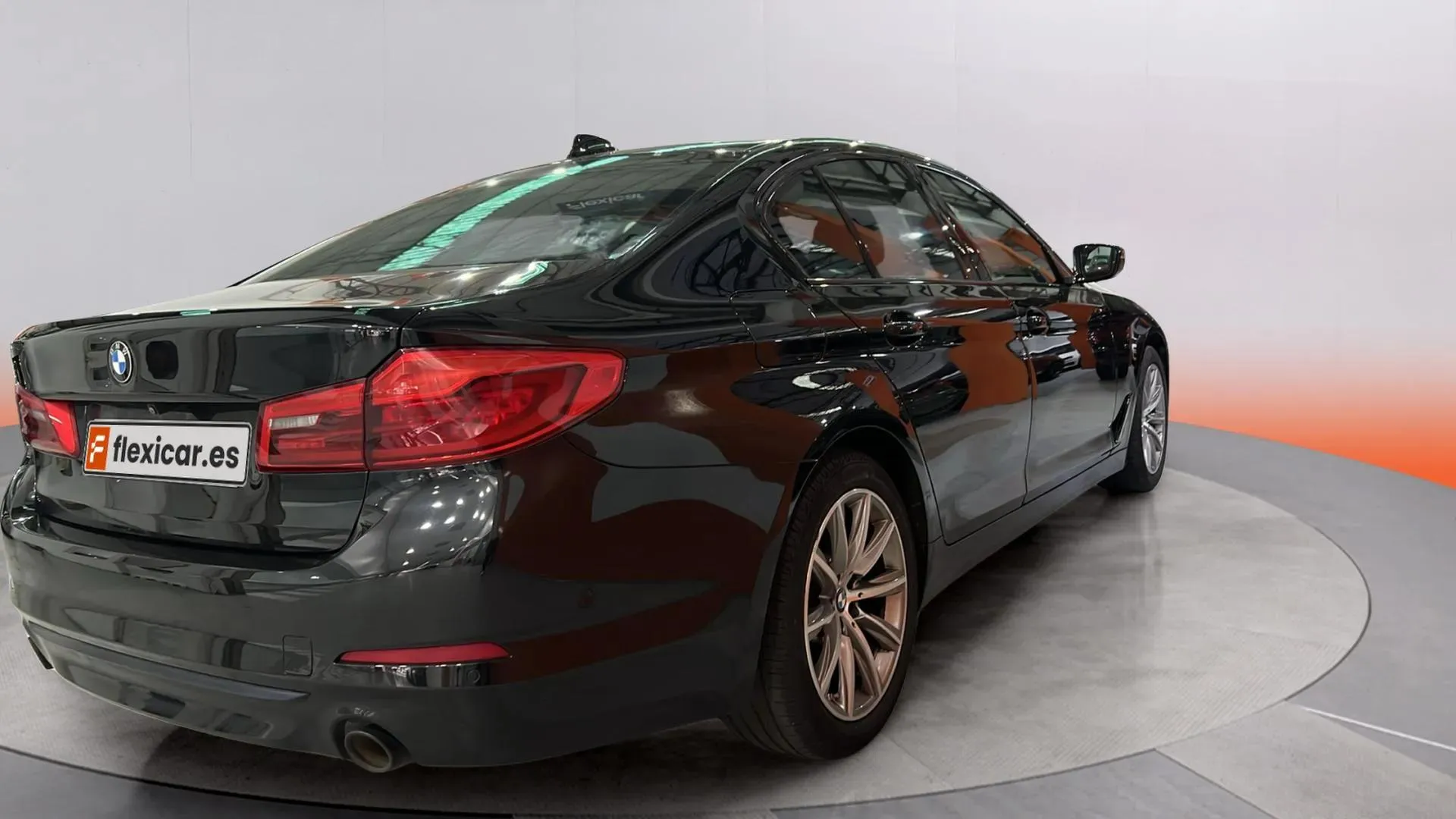 BMW Serie 5 520iA - foto 7