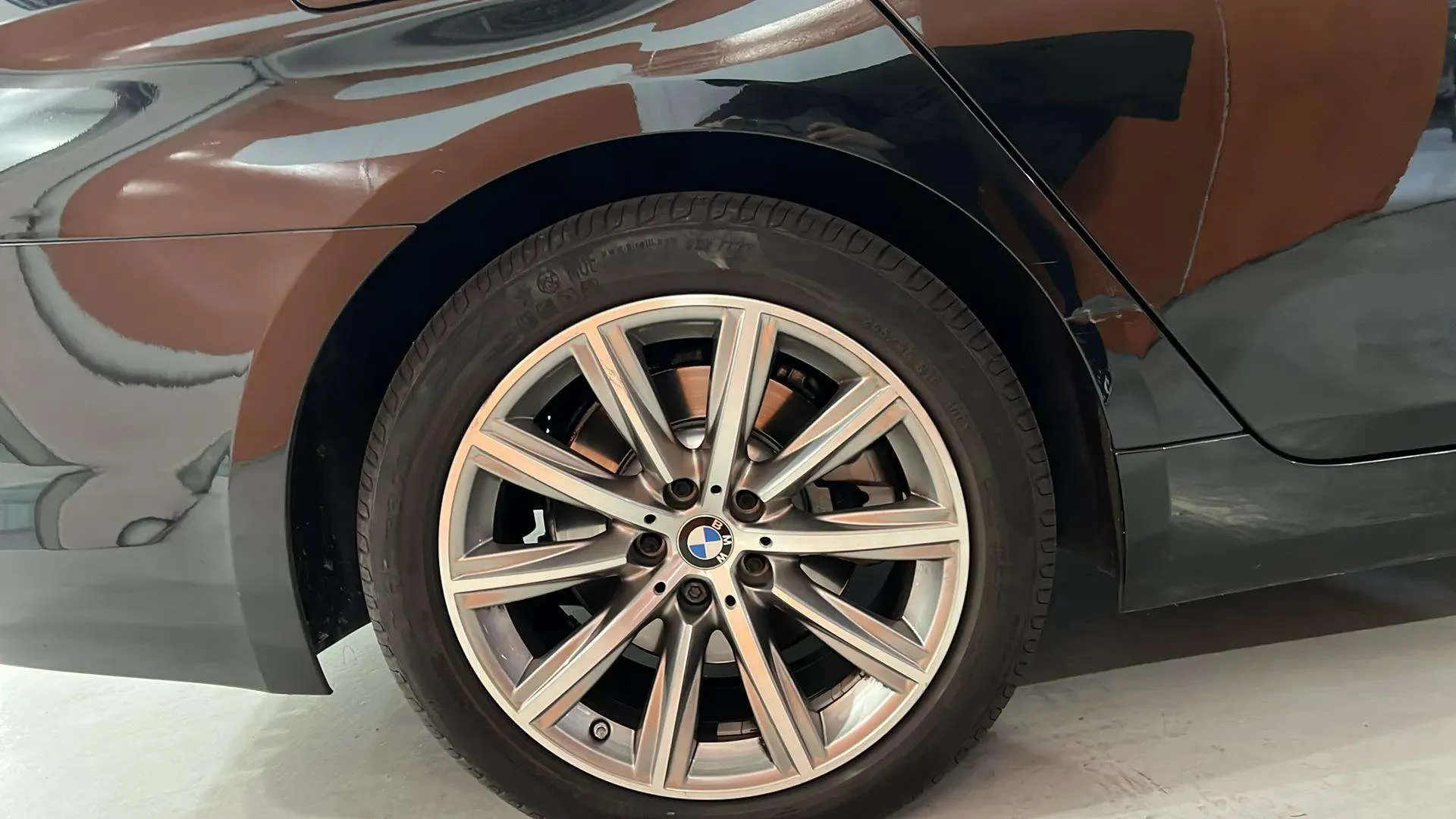 BMW Serie 5 520iA - foto 17
