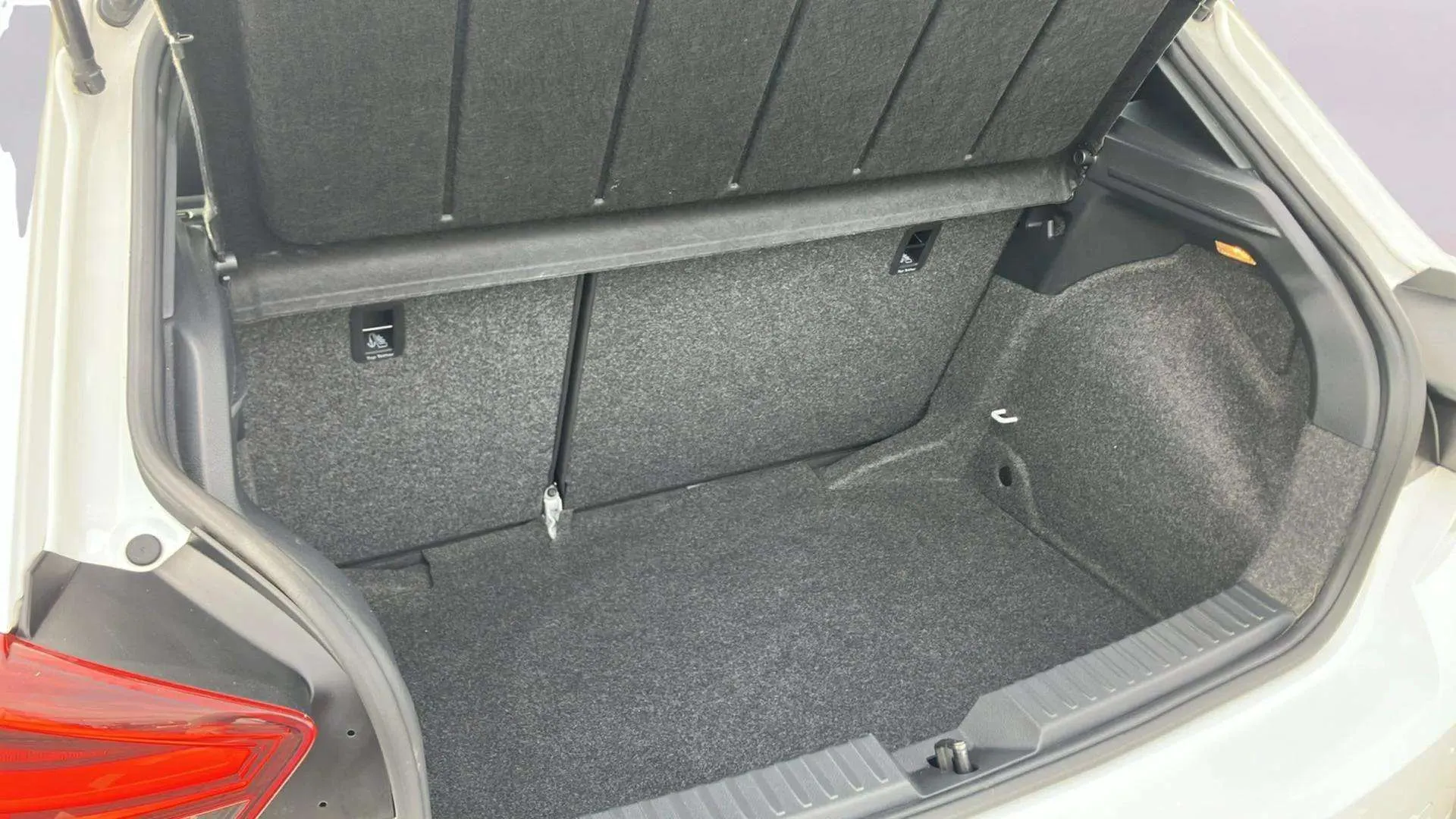 SEAT Ibiza 1.0 TSI DSG Xcellence - foto 8