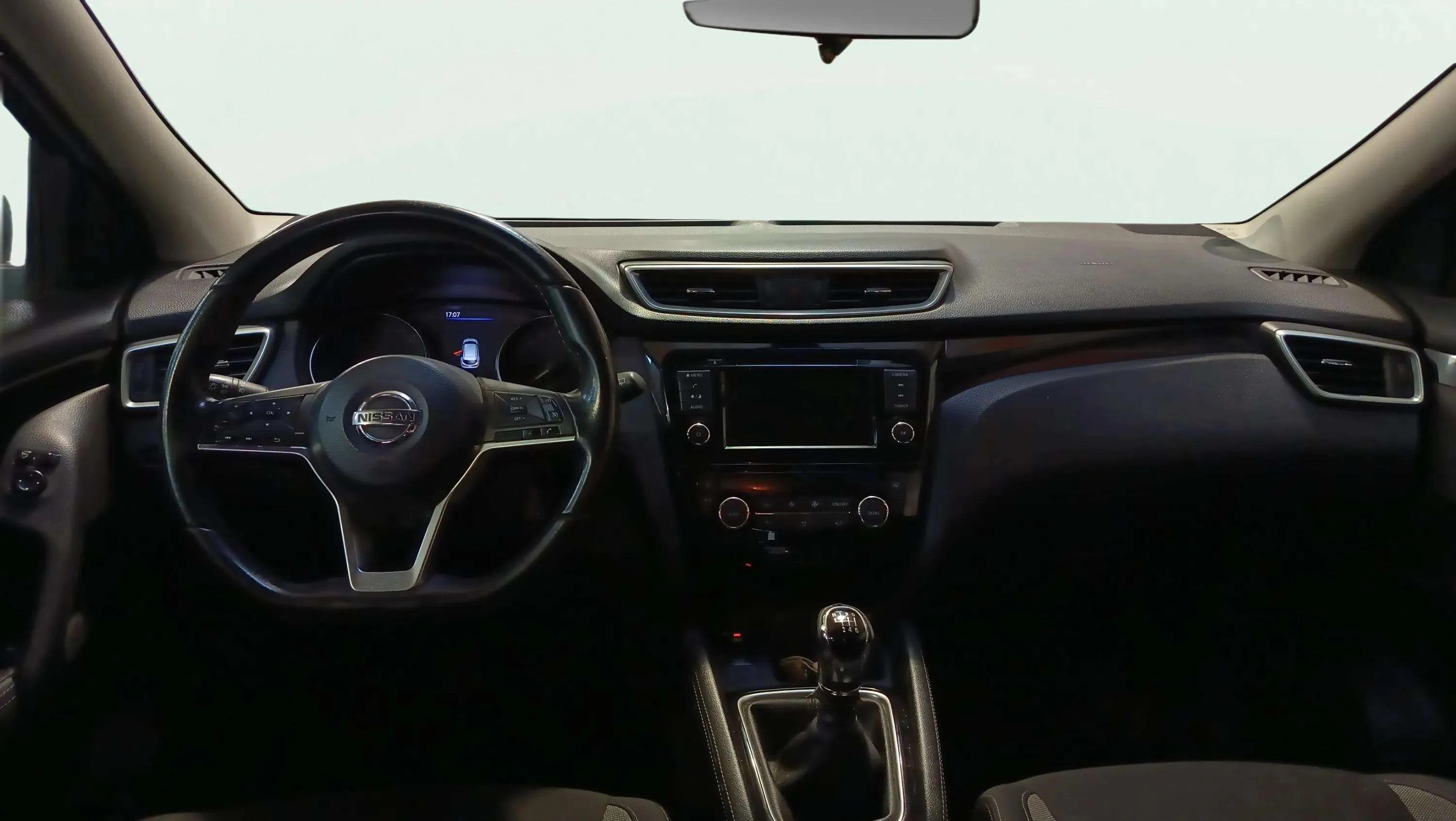 Nissan Qashqai DIG-T Tekna+ - foto 10