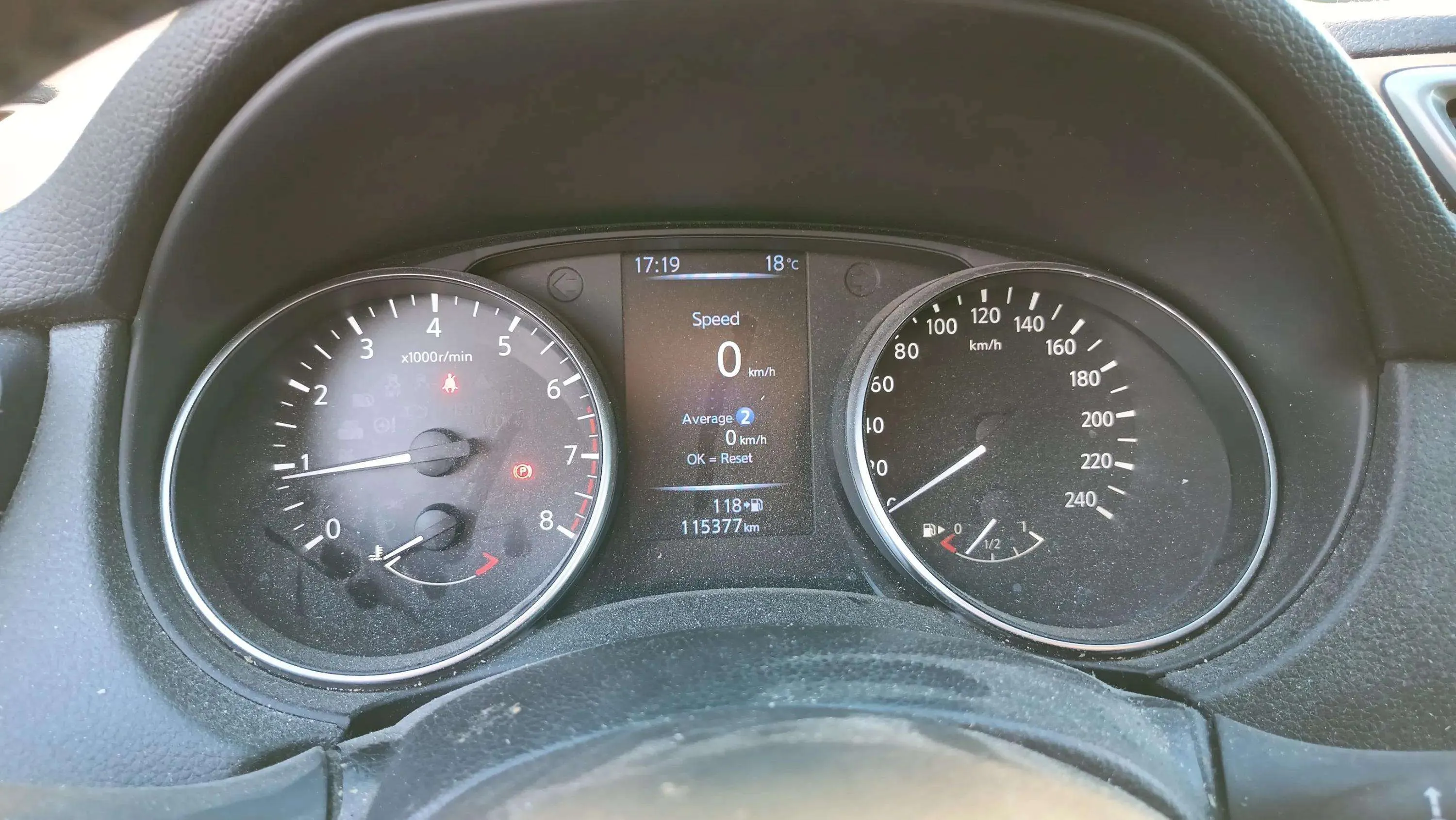 Nissan Qashqai DIG-T Tekna+ - foto 16