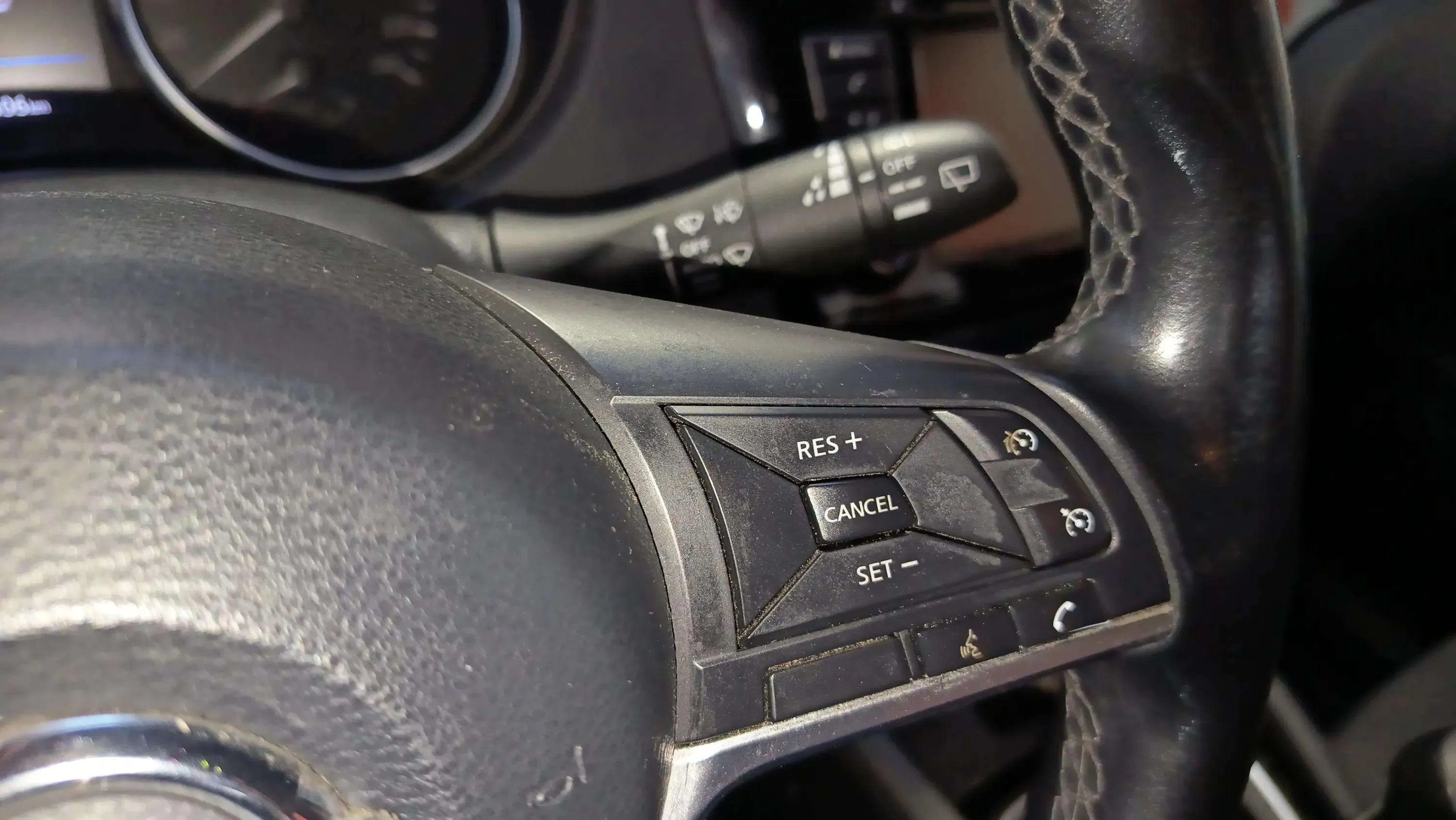 Nissan Qashqai DIG-T Tekna+ - foto 15