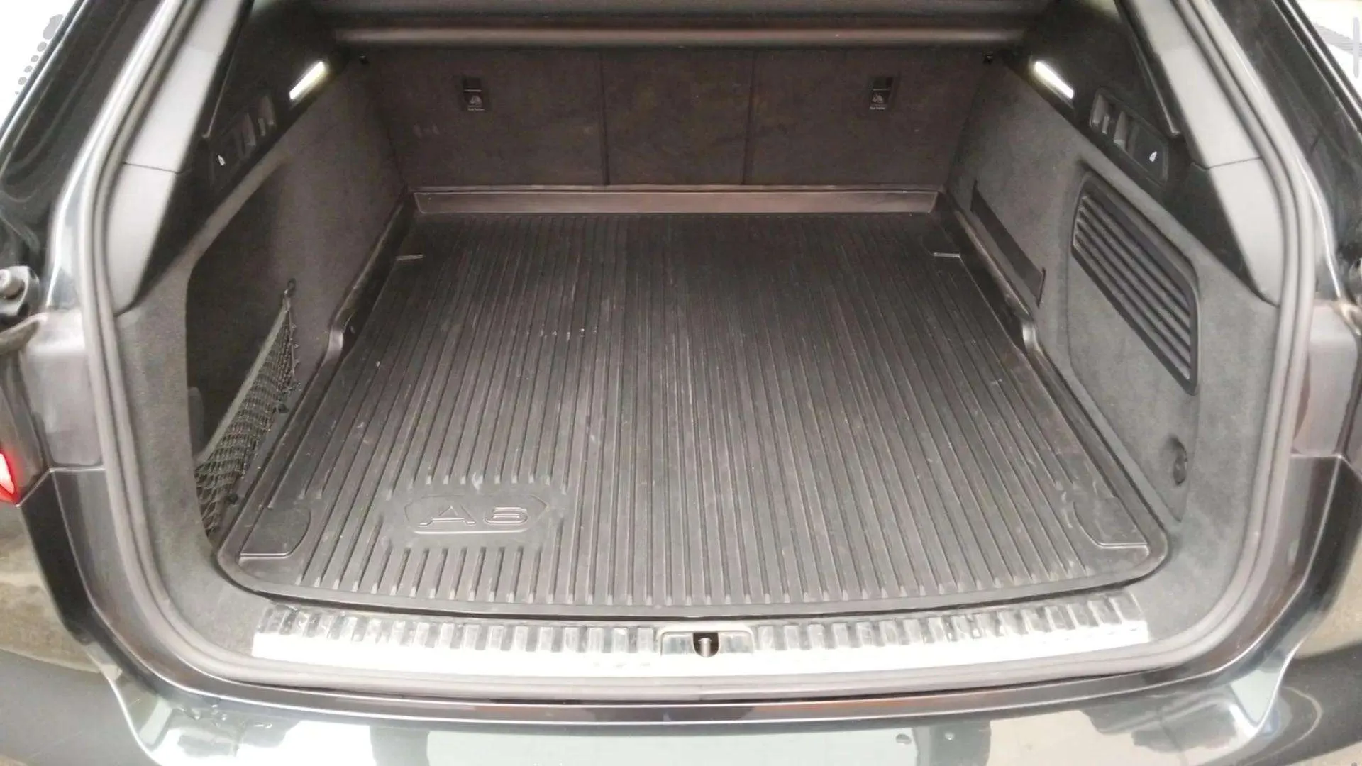 Audi A6 Avant 40 TDI S tronic - foto 6