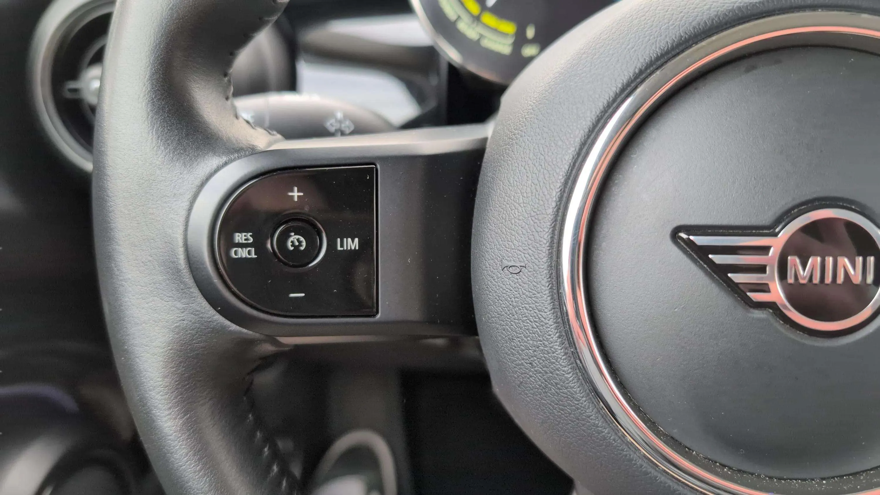 MINI Cooper SE - foto 13