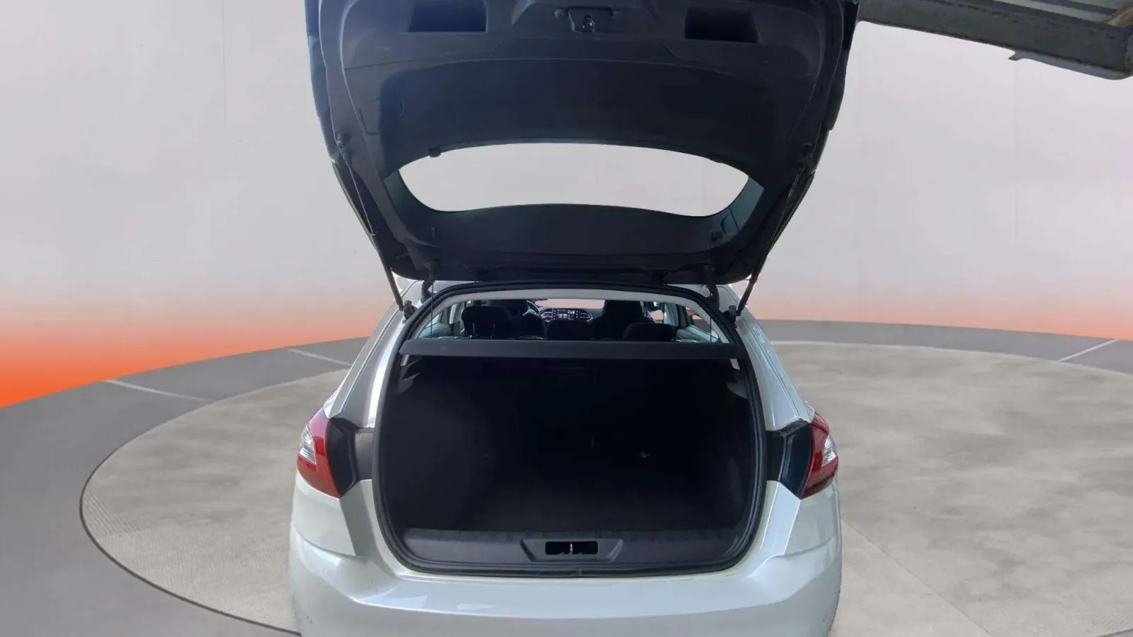 Peugeot 308 GT Line 1.2 PureTech 130 - foto 8