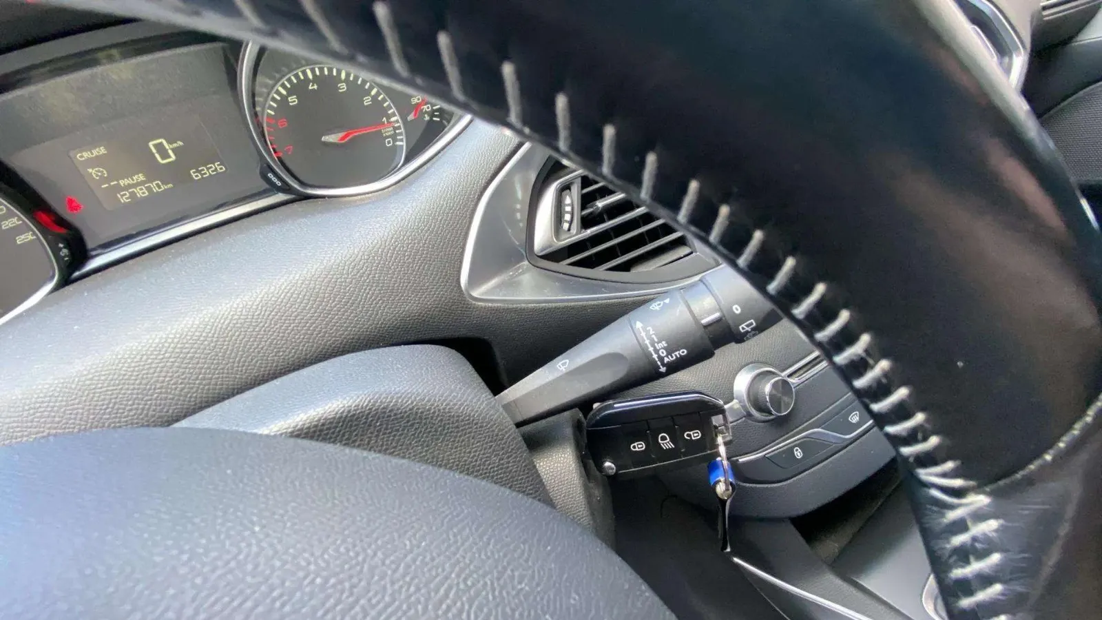 Peugeot 308 GT Line 1.2 PureTech 130 - foto 16