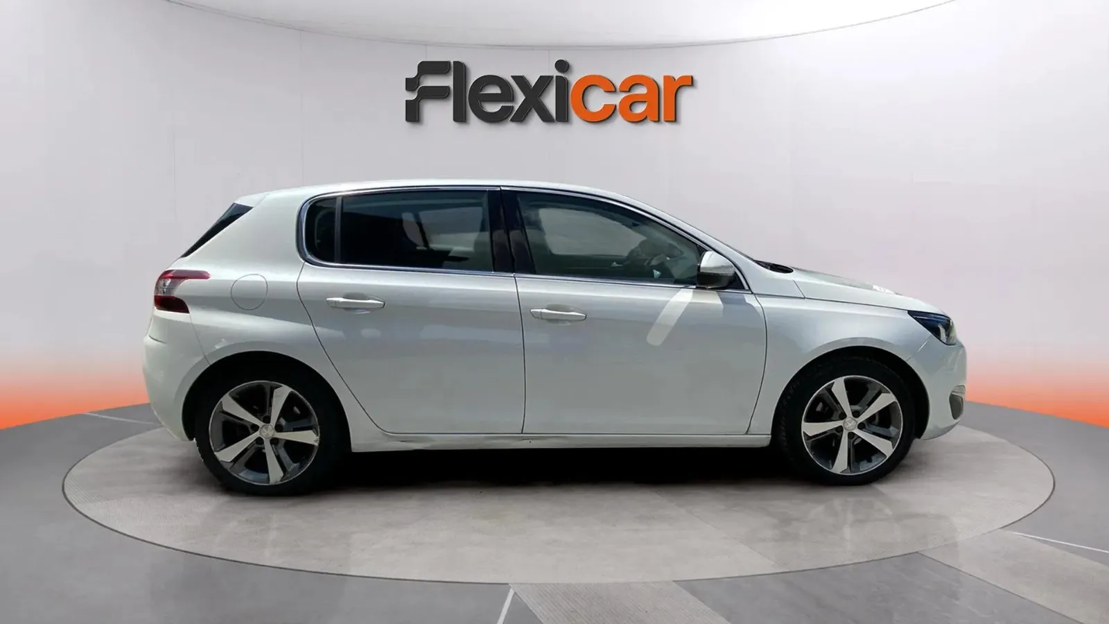 Peugeot 308 GT Line 1.2 PureTech 130 - foto 4